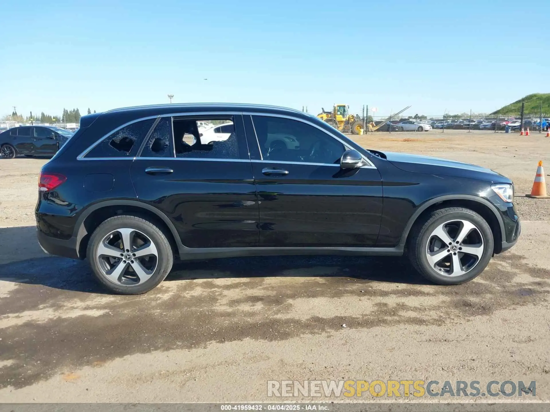 13 fotografías del automóvil dañado W1N0G8DB2LF840569 MERCEDES-BENZ GLC 300 2020