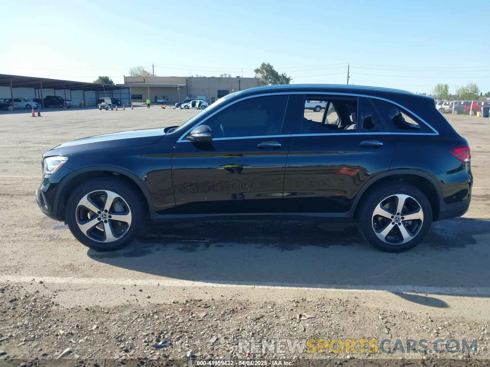 14 fotografías del automóvil dañado W1N0G8DB2LF840569 MERCEDES-BENZ GLC 300 2020