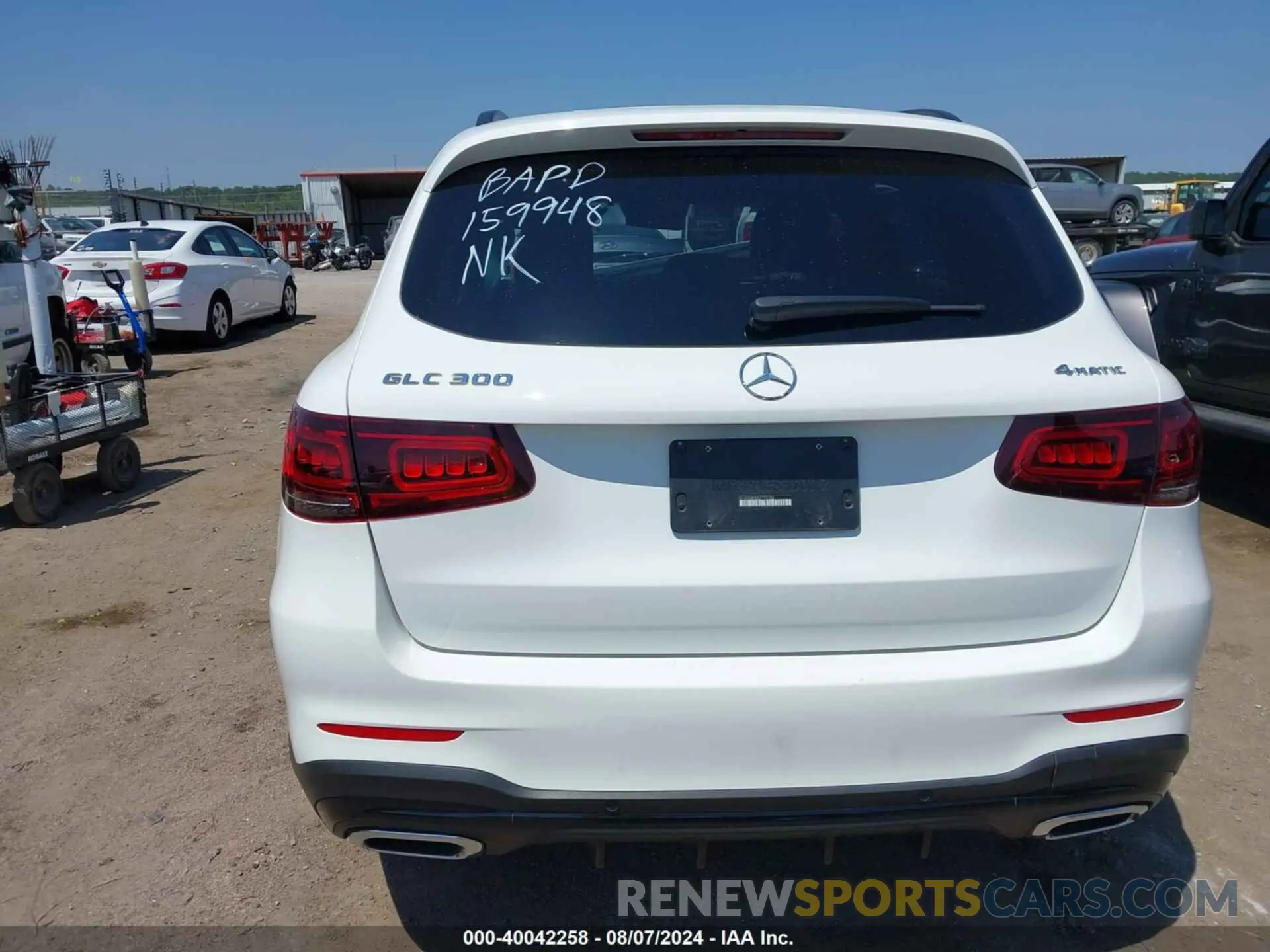 15 fotografías del automóvil dañado W1N0G8EB3LF772183 MERCEDES-BENZ GLC 300 2020