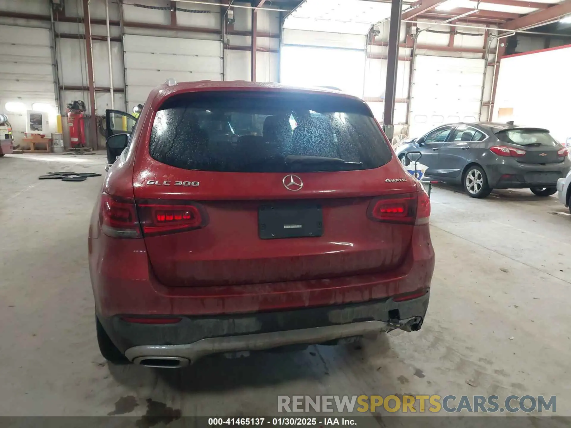 15 fotografías del automóvil dañado W1N0G8EB3LV253575 MERCEDES-BENZ GLC 300 2020