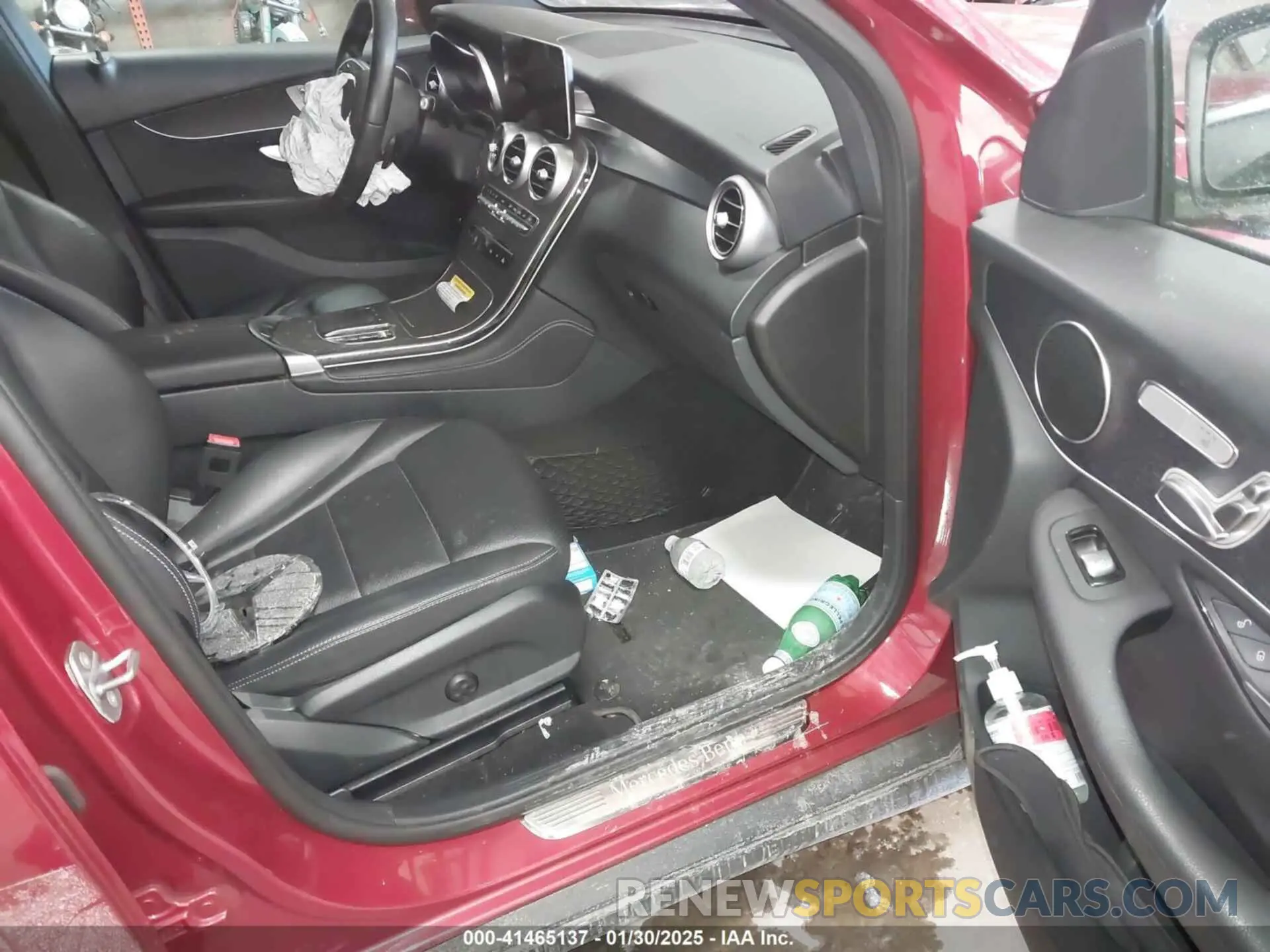5 fotografías del automóvil dañado W1N0G8EB3LV253575 MERCEDES-BENZ GLC 300 2020