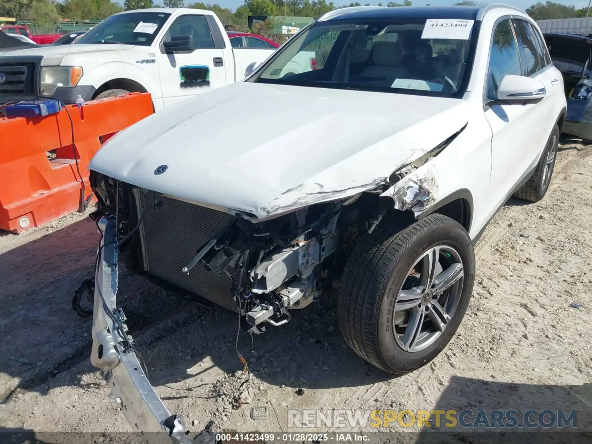 19 fotografías del automóvil dañado W1N0G8EB8LF763740 MERCEDES-BENZ GLC 300 2020
