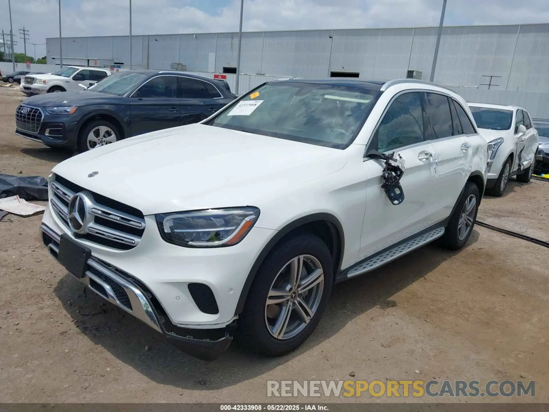 2 fotografías del automóvil dañado W1N0G8EB8LF856144 MERCEDES-BENZ GLC 300 2020