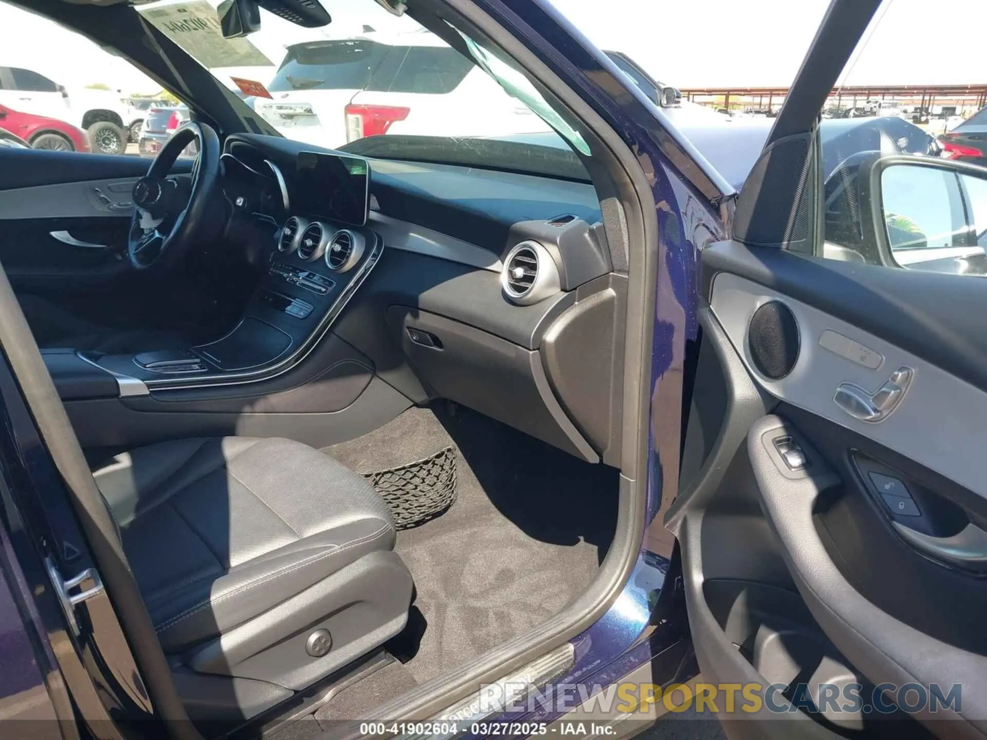 5 fotografías del automóvil dañado W1N0G8EB9LF847906 MERCEDES-BENZ GLC 300 2020
