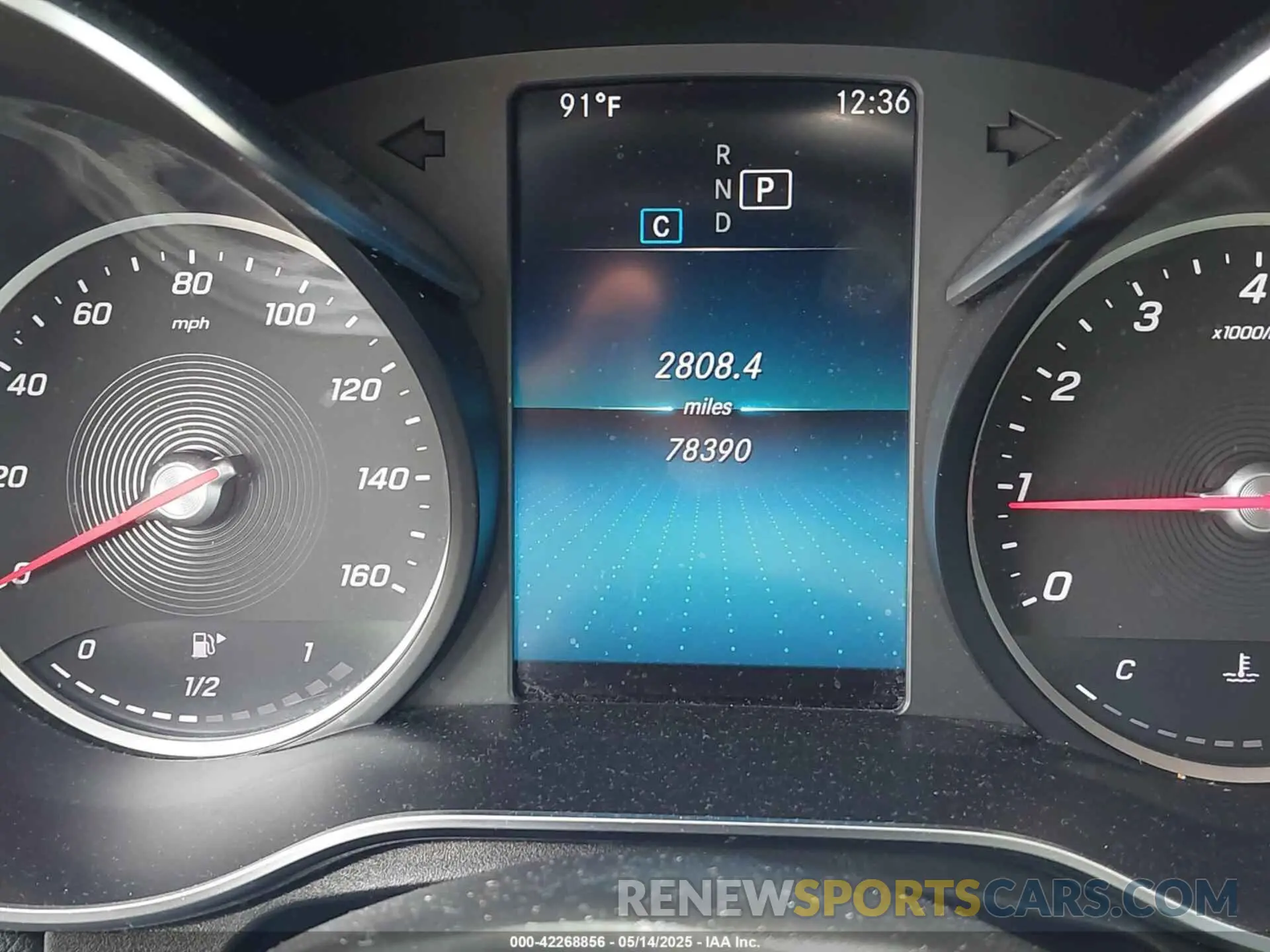 15 fotografías del automóvil dañado WDC0G8DB0LF688020 MERCEDES-BENZ GLC 300 2020