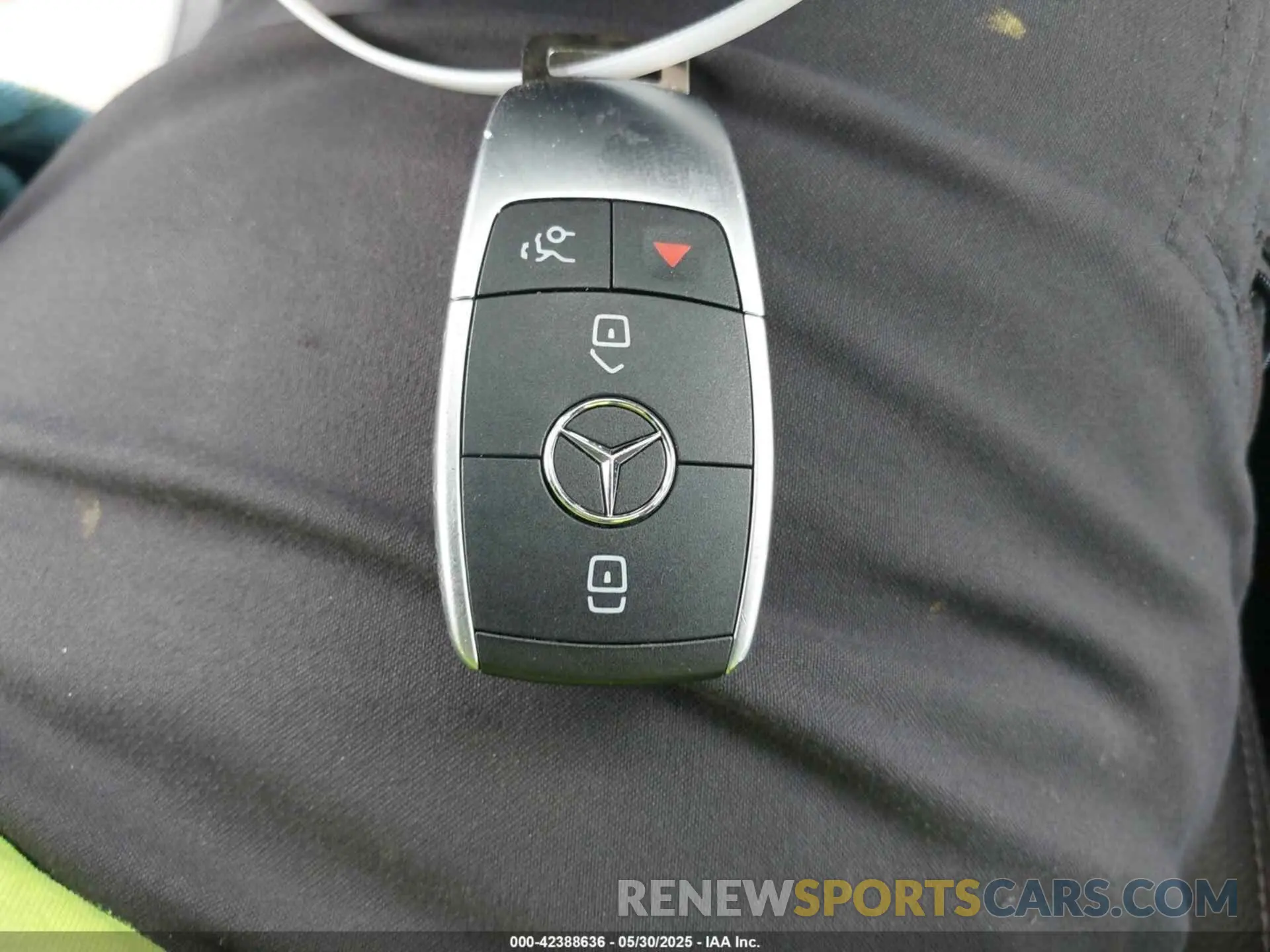 11 fotografías del automóvil dañado WDC0G8EB8LF673375 MERCEDES-BENZ GLC 300 2020