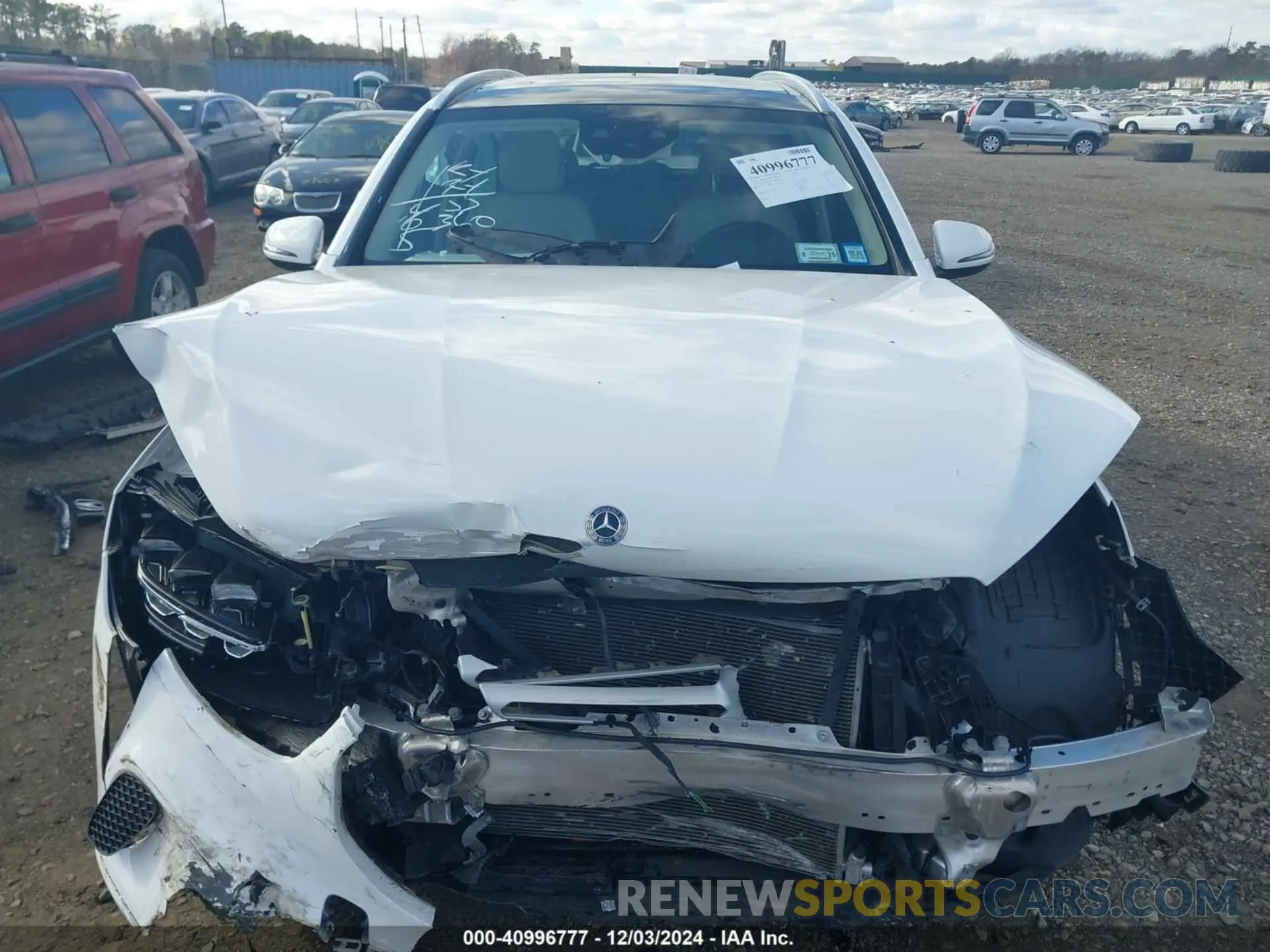 12 fotografías del automóvil dañado WDC0G8EBXLF750084 MERCEDES-BENZ GLC 300 2020