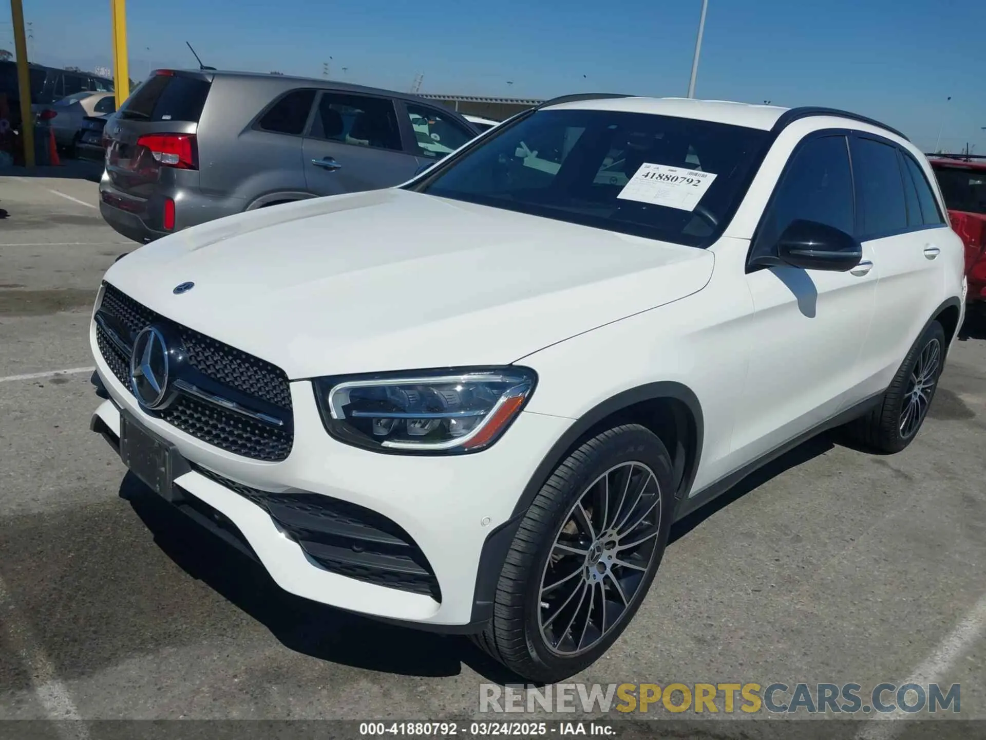 2 fotografías del automóvil dañado W1N0G8DB1MV306535 MERCEDES-BENZ GLC 300 2021