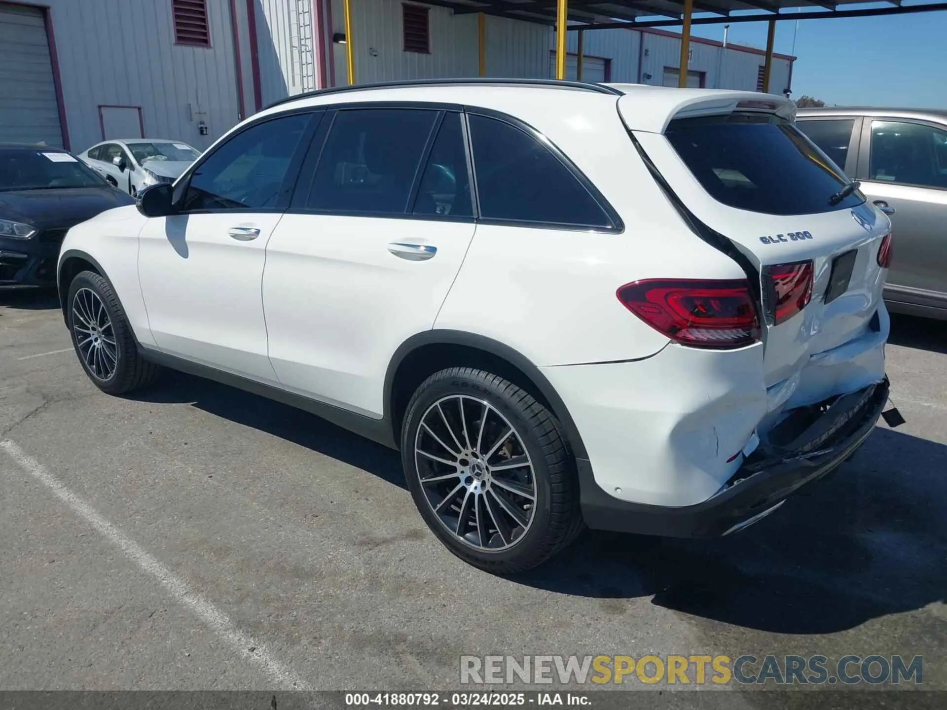 3 fotografías del automóvil dañado W1N0G8DB1MV306535 MERCEDES-BENZ GLC 300 2021