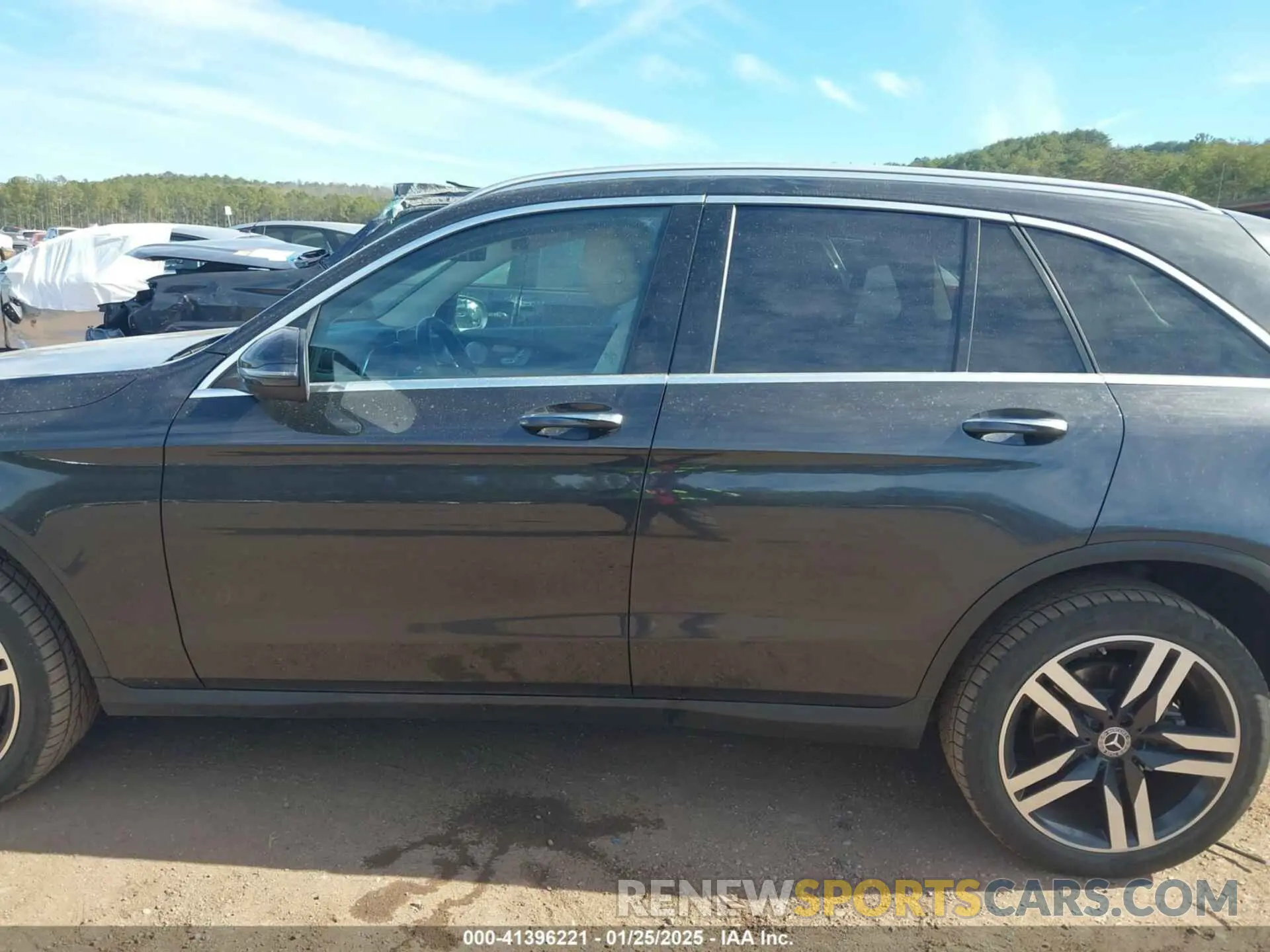 14 fotografías del automóvil dañado W1N0G8DB4MV267620 MERCEDES-BENZ GLC 300 2021
