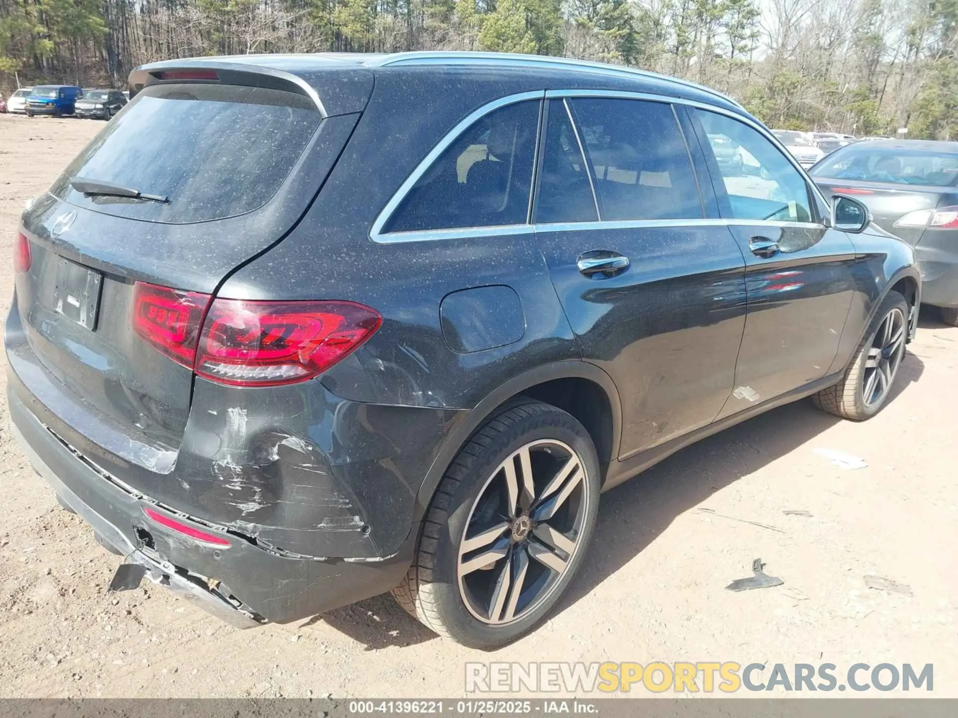 4 fotografías del automóvil dañado W1N0G8DB4MV267620 MERCEDES-BENZ GLC 300 2021
