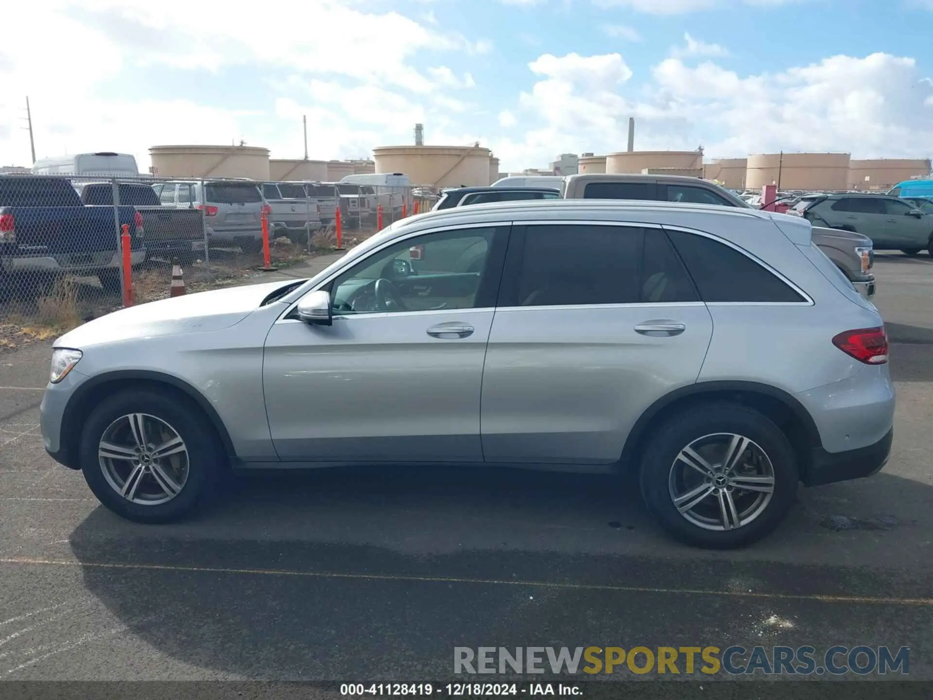 14 fotografías del automóvil dañado W1N0G8DB5MF928498 MERCEDES-BENZ GLC 300 2021