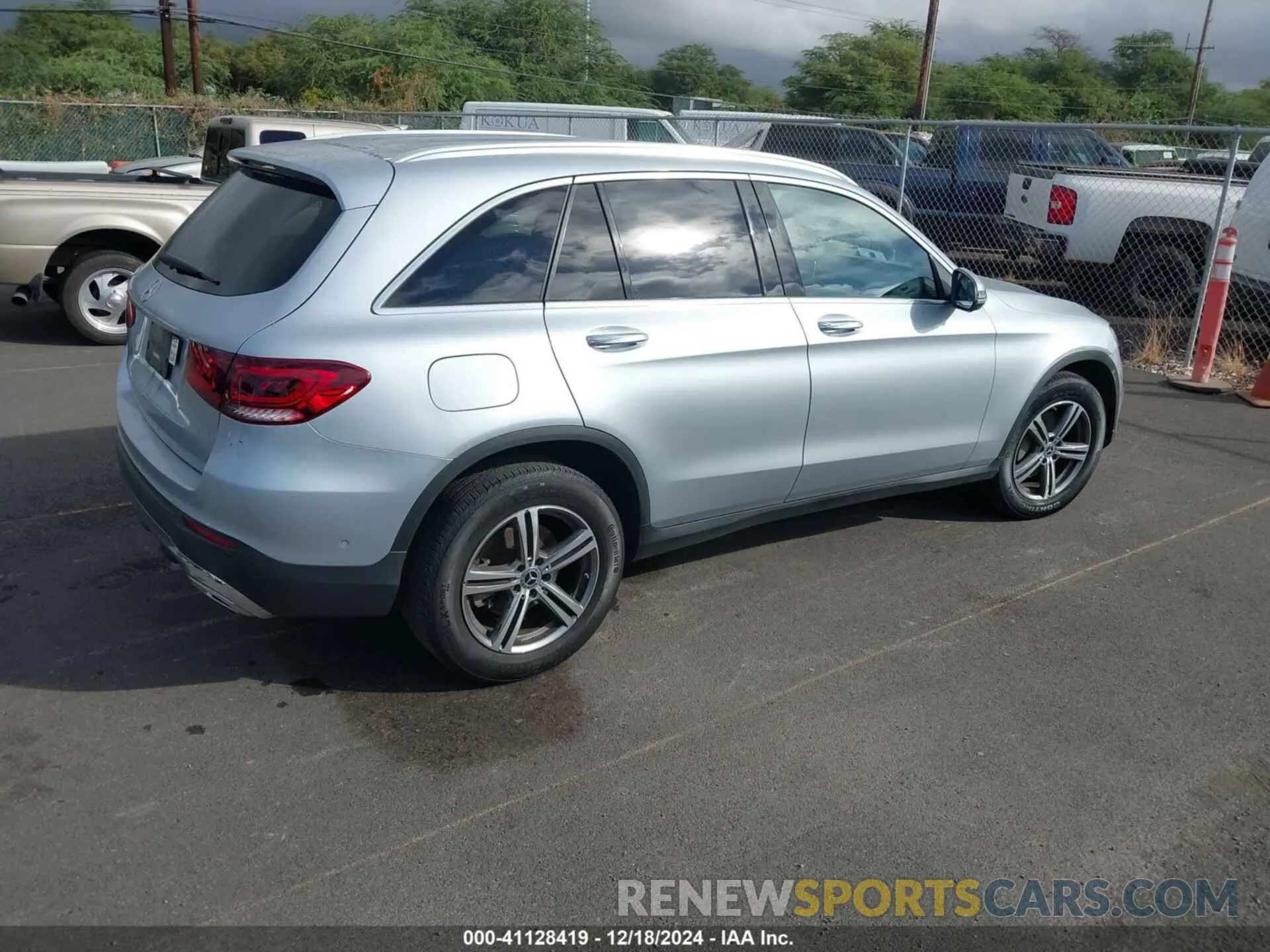 4 fotografías del automóvil dañado W1N0G8DB5MF928498 MERCEDES-BENZ GLC 300 2021