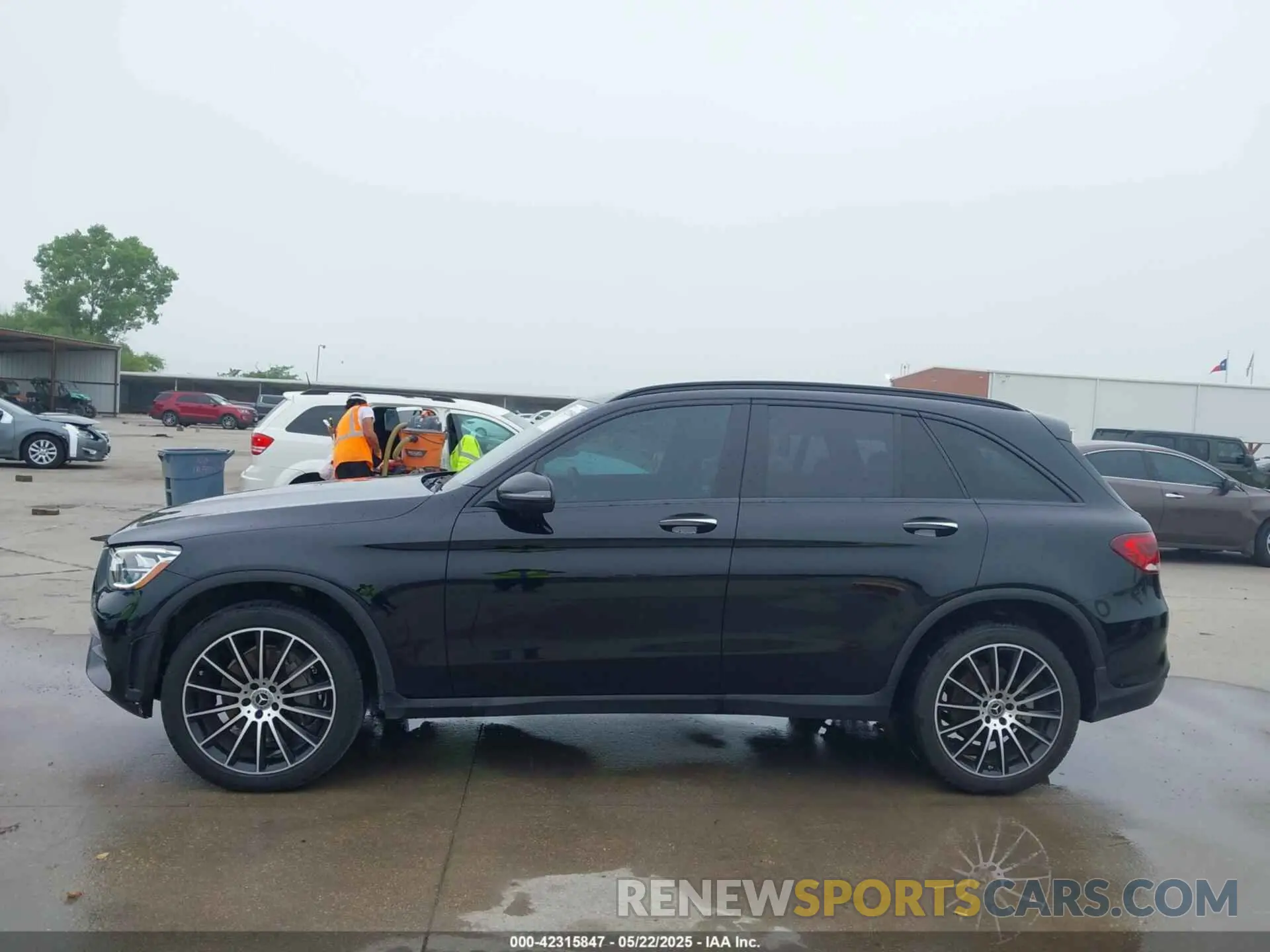 14 fotografías del automóvil dañado W1N0G8DB5MV264676 MERCEDES-BENZ GLC 300 2021