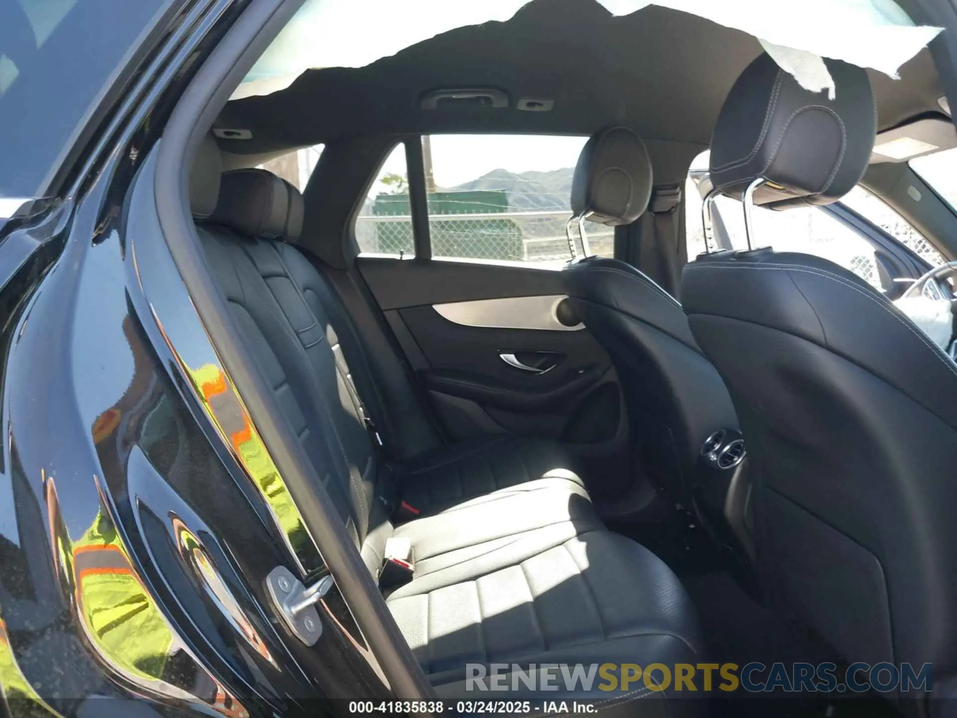 8 fotografías del automóvil dañado W1N0G8DB6MF868330 MERCEDES-BENZ GLC 300 2021