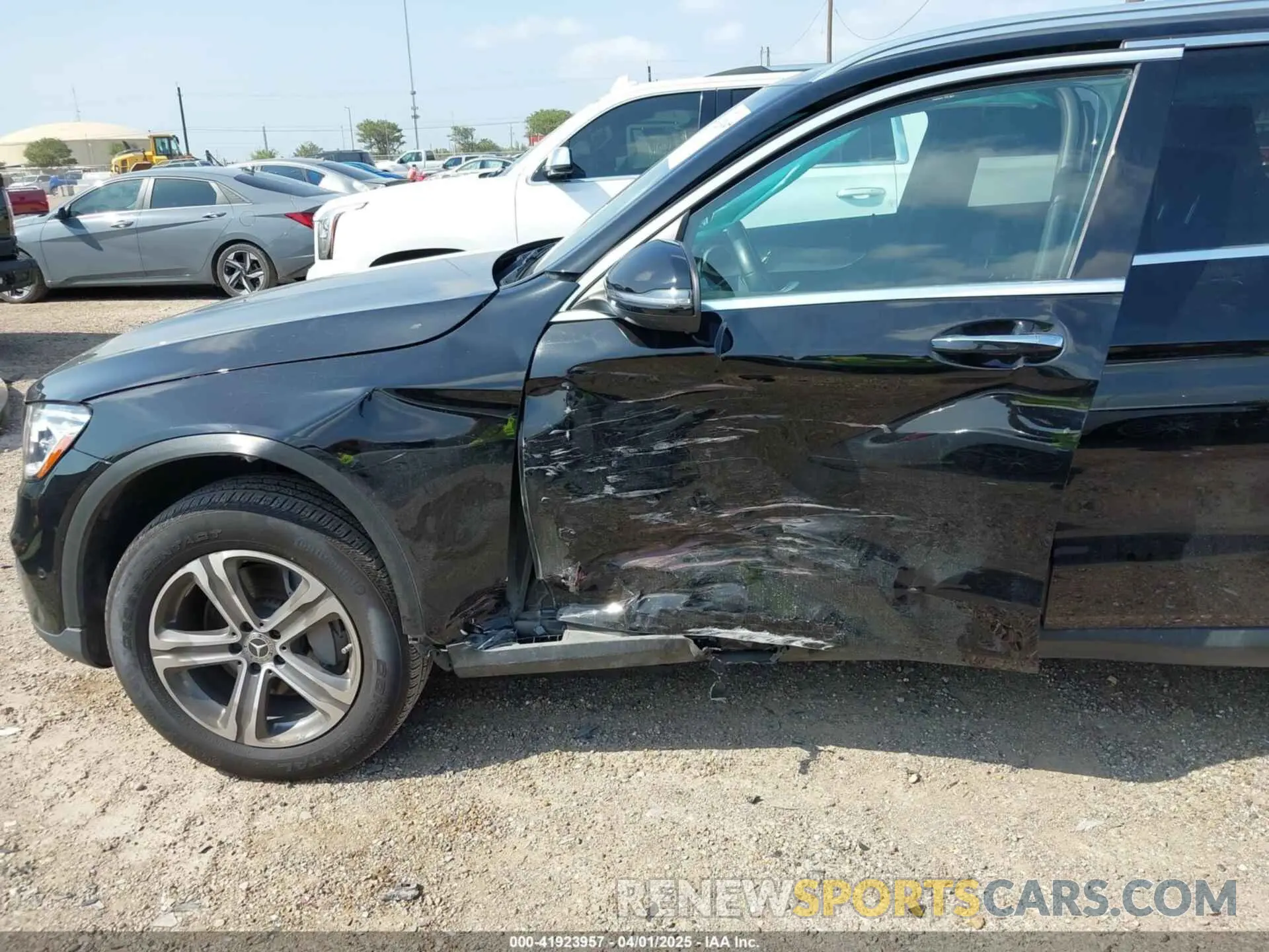 6 fotografías del automóvil dañado W1N0G8DB7MF978724 MERCEDES-BENZ GLC 300 2021