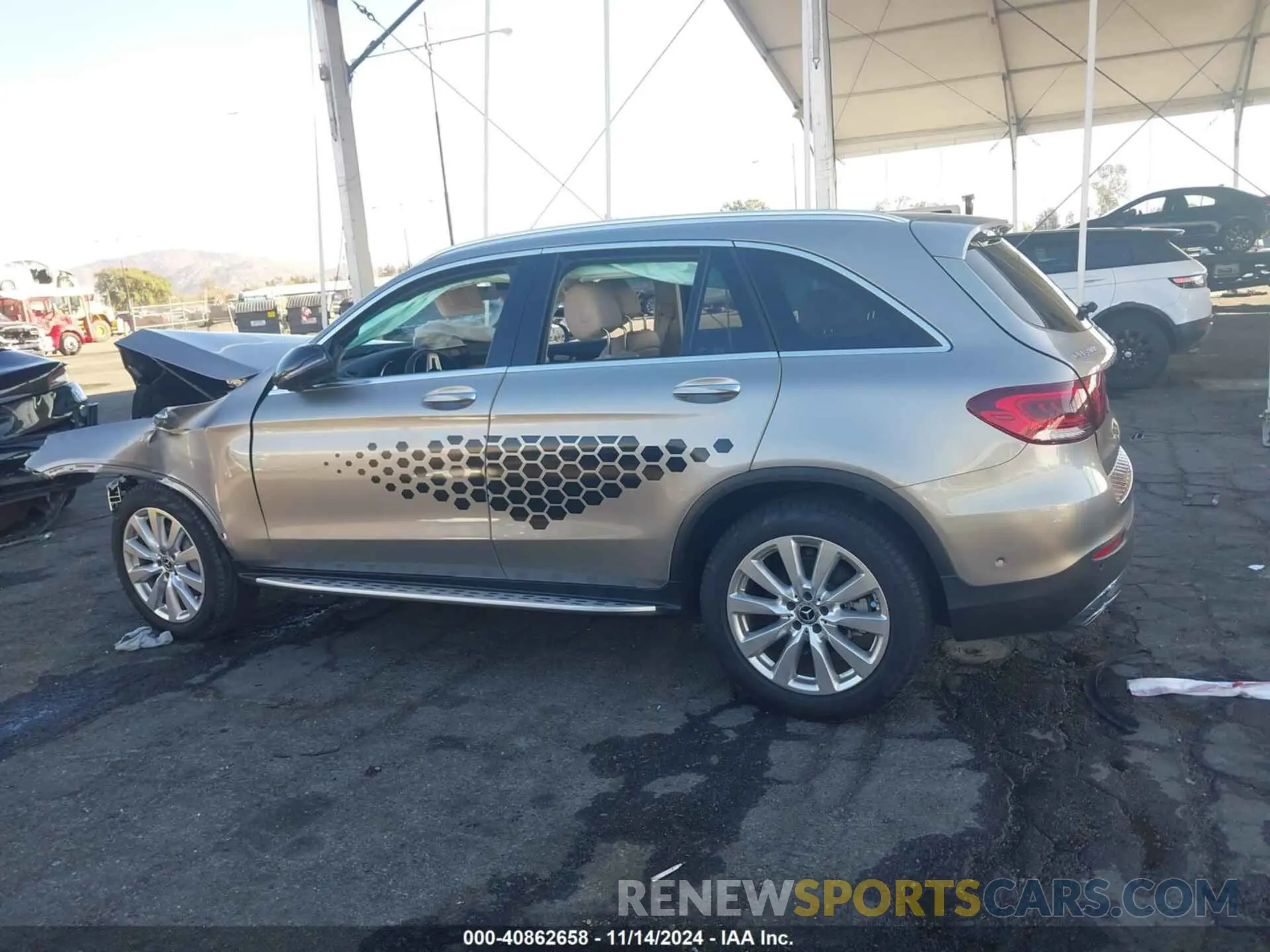 15 fotografías del automóvil dañado W1N0G8DB8MF892368 MERCEDES-BENZ GLC 300 2021