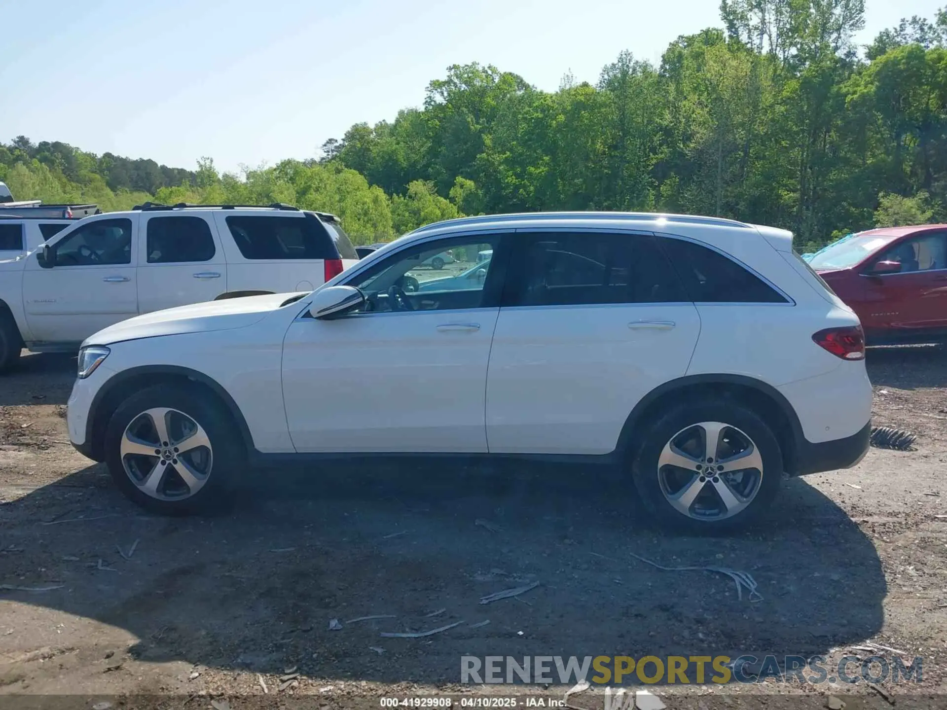 14 fotografías del automóvil dañado W1N0G8DB9MF868502 MERCEDES-BENZ GLC 300 2021
