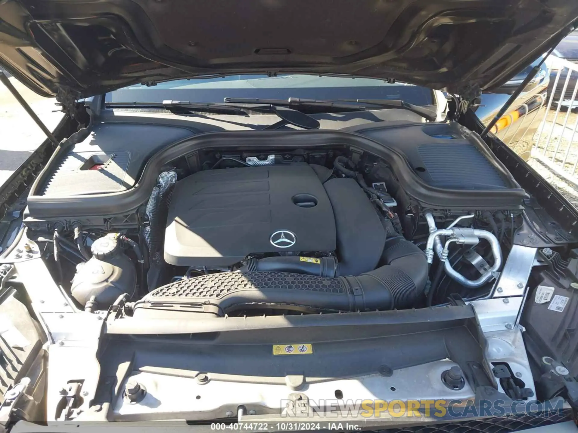 10 fotografías del automóvil dañado W1N0G8EB2MF881090 MERCEDES-BENZ GLC 300 2021