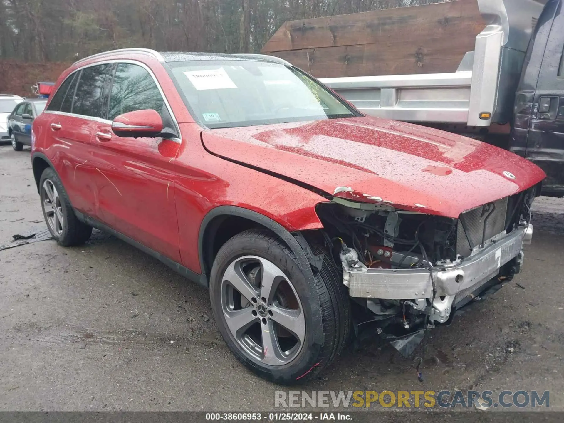 1 fotografías del automóvil dañado W1N0G8EB3MV320323 MERCEDES-BENZ GLC 300 2021
