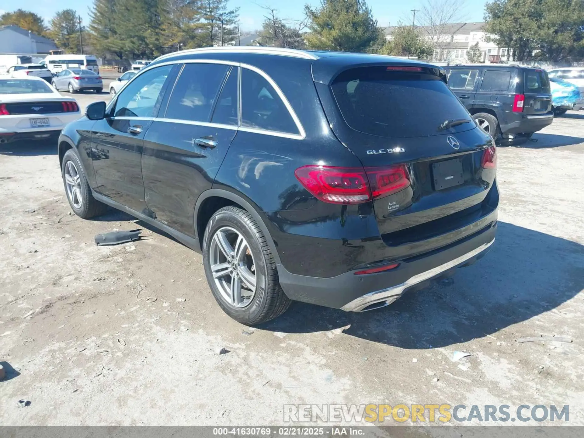 3 fotografías del automóvil dañado W1N0G8EB4MV296825 MERCEDES-BENZ GLC 300 2021