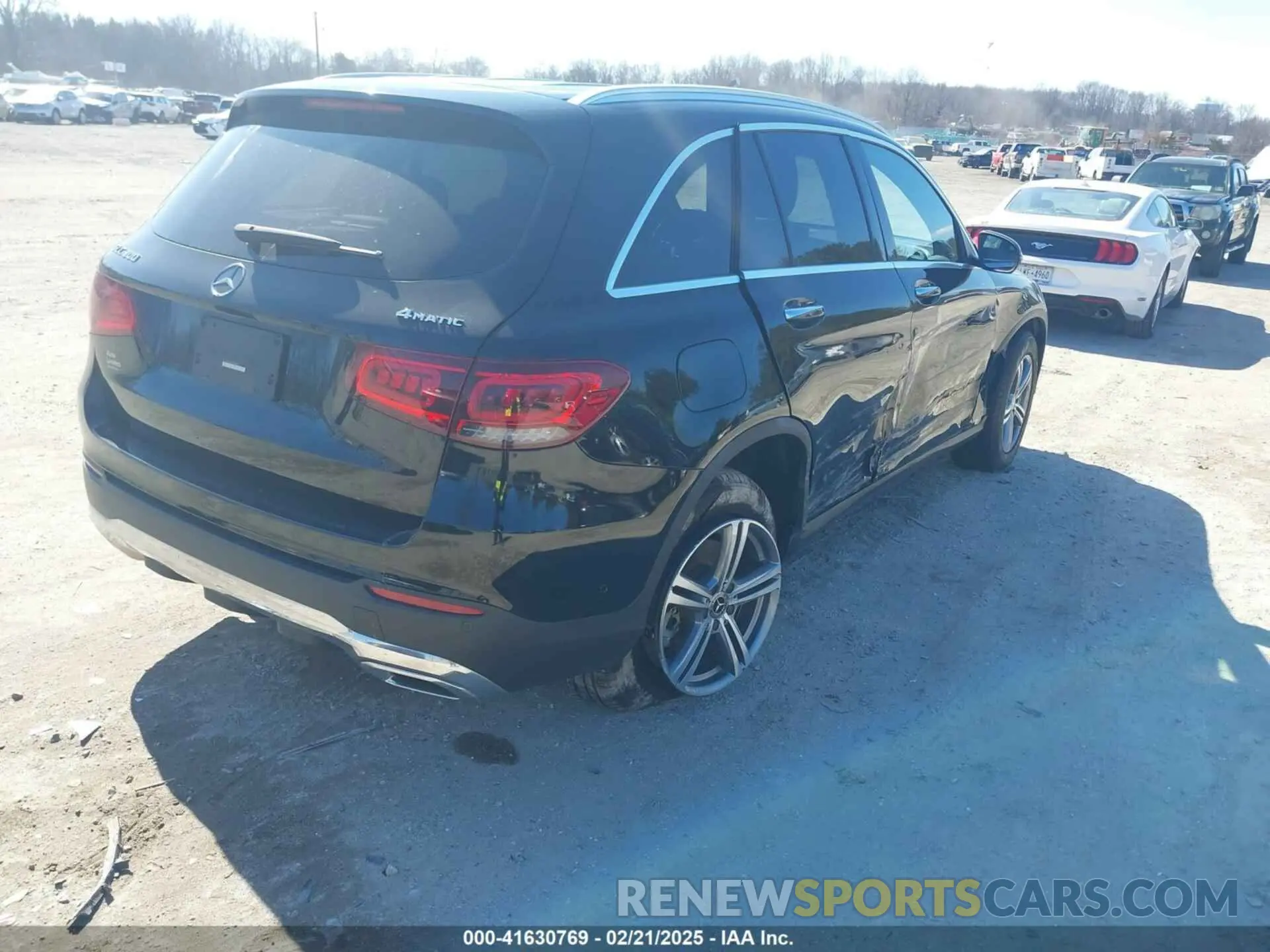 4 fotografías del automóvil dañado W1N0G8EB4MV296825 MERCEDES-BENZ GLC 300 2021