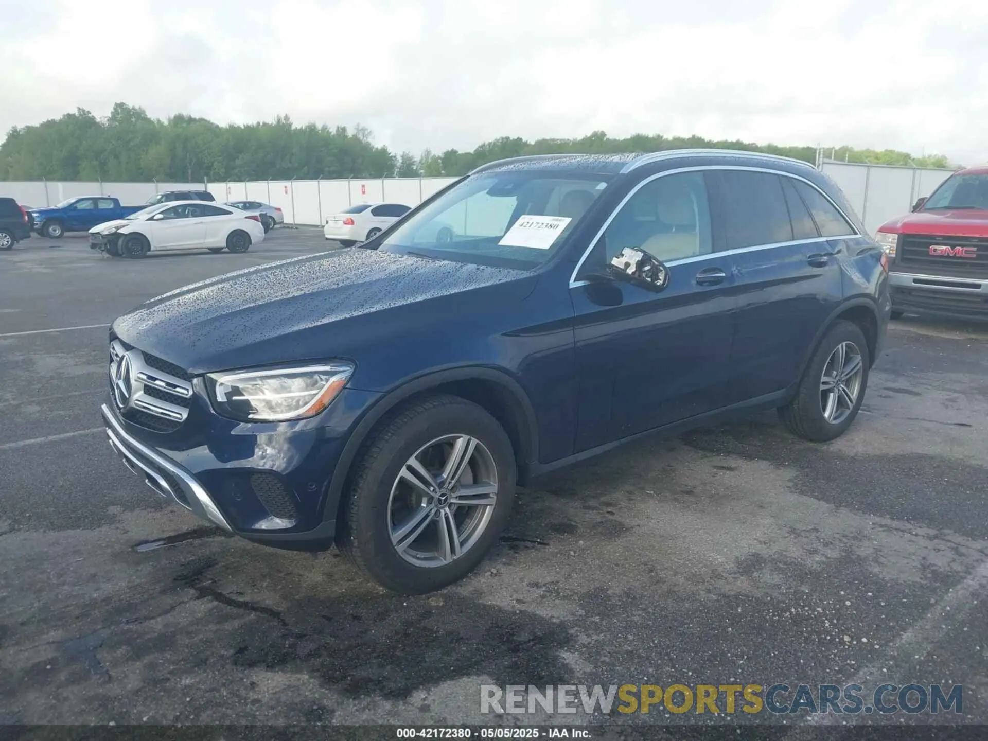 2 fotografías del automóvil dañado W1N0G8EB5MF924983 MERCEDES-BENZ GLC 300 2021