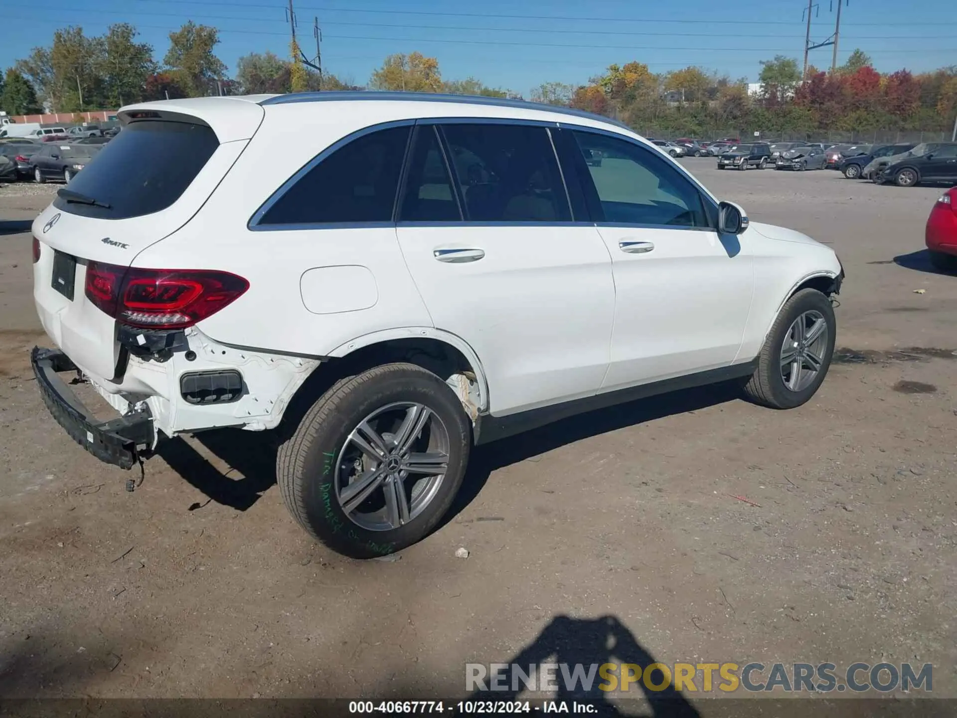 4 fotografías del automóvil dañado W1N0G8EB9MG012030 MERCEDES-BENZ GLC 300 2021