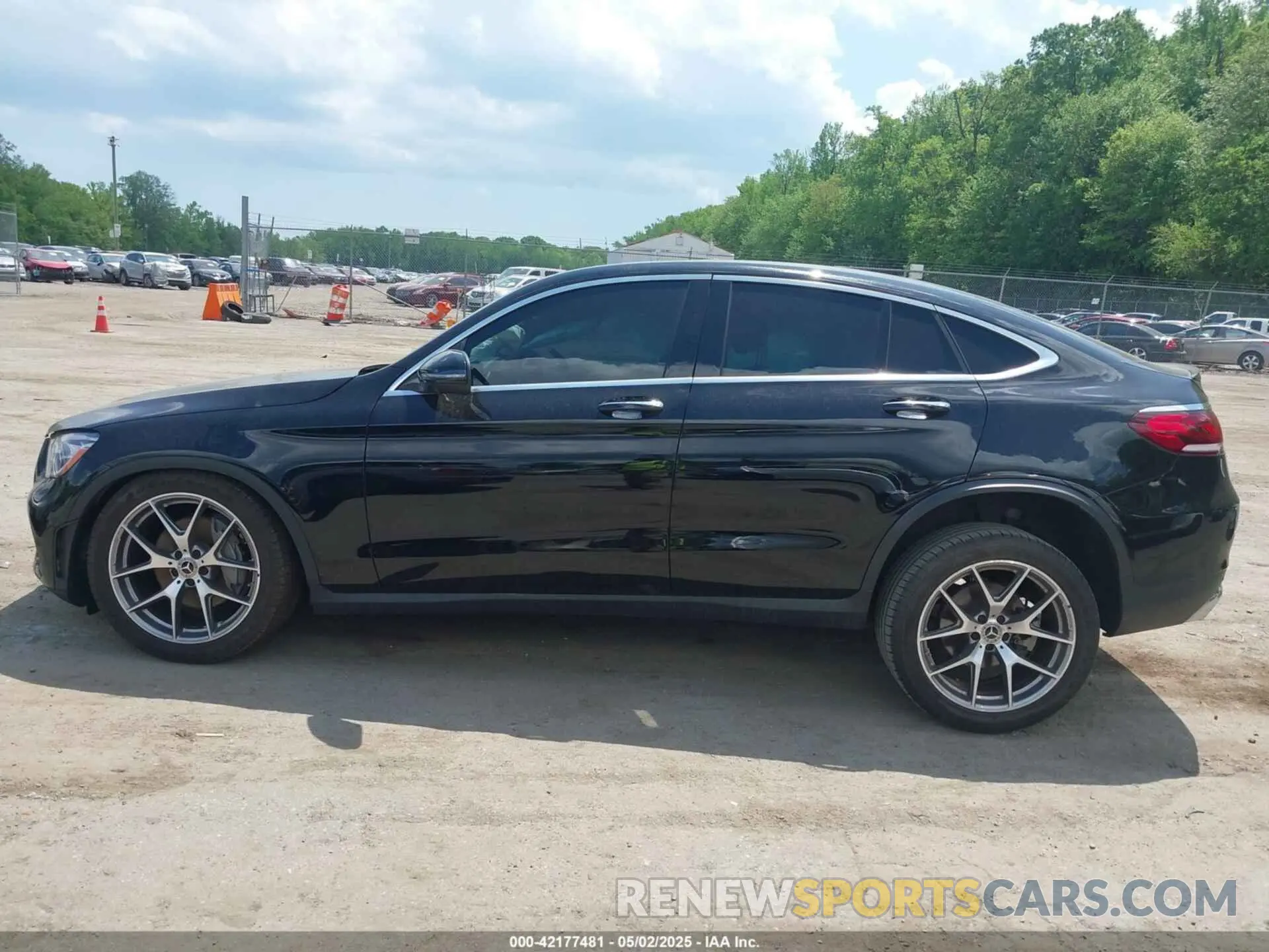 14 fotografías del automóvil dañado W1N0J8EB0MG012046 MERCEDES-BENZ GLC 300 2021