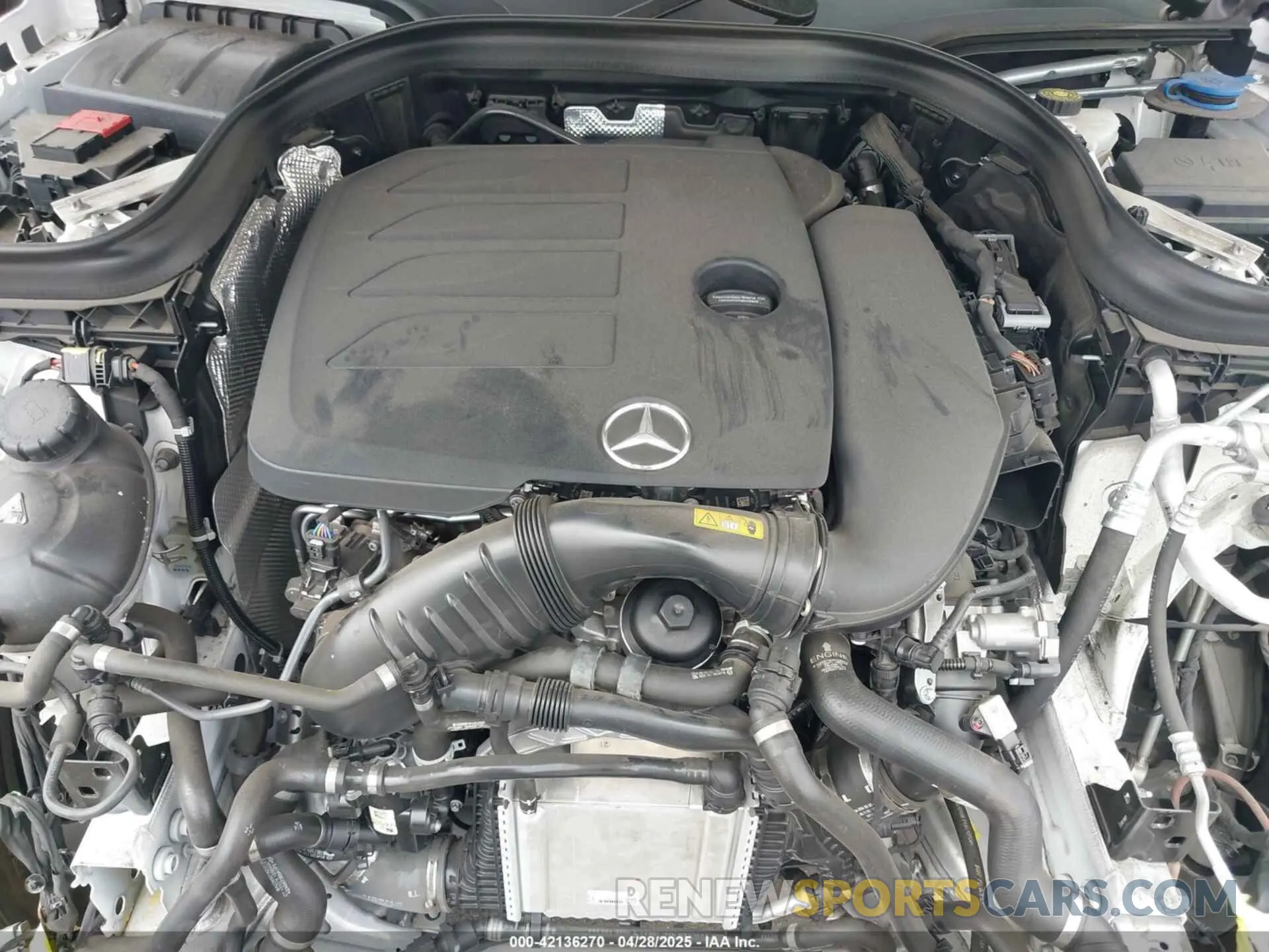 10 fotografías del automóvil dañado W1N0G8DB0NG080347 MERCEDES-BENZ GLC 300 2022