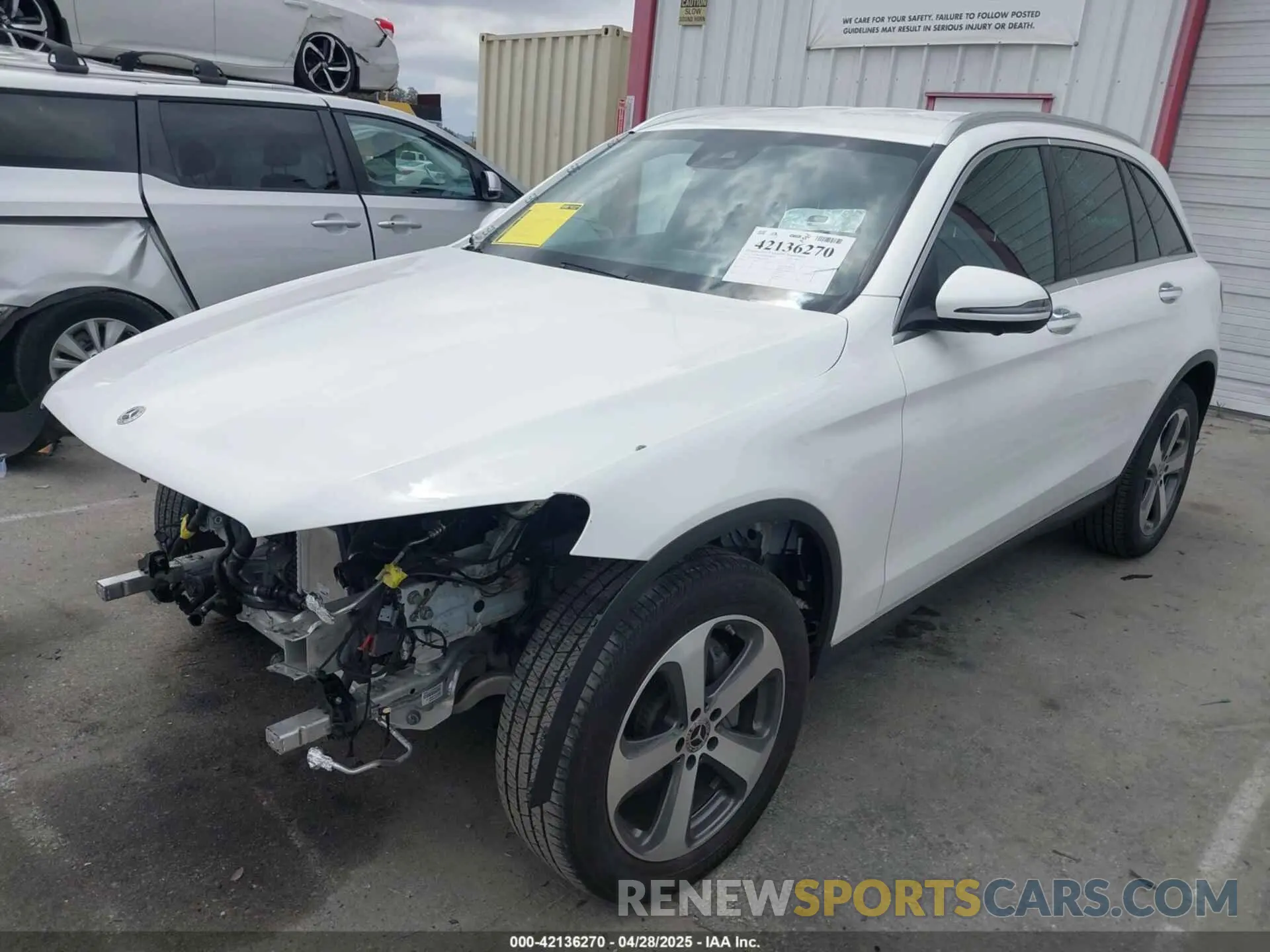 2 fotografías del automóvil dañado W1N0G8DB0NG080347 MERCEDES-BENZ GLC 300 2022