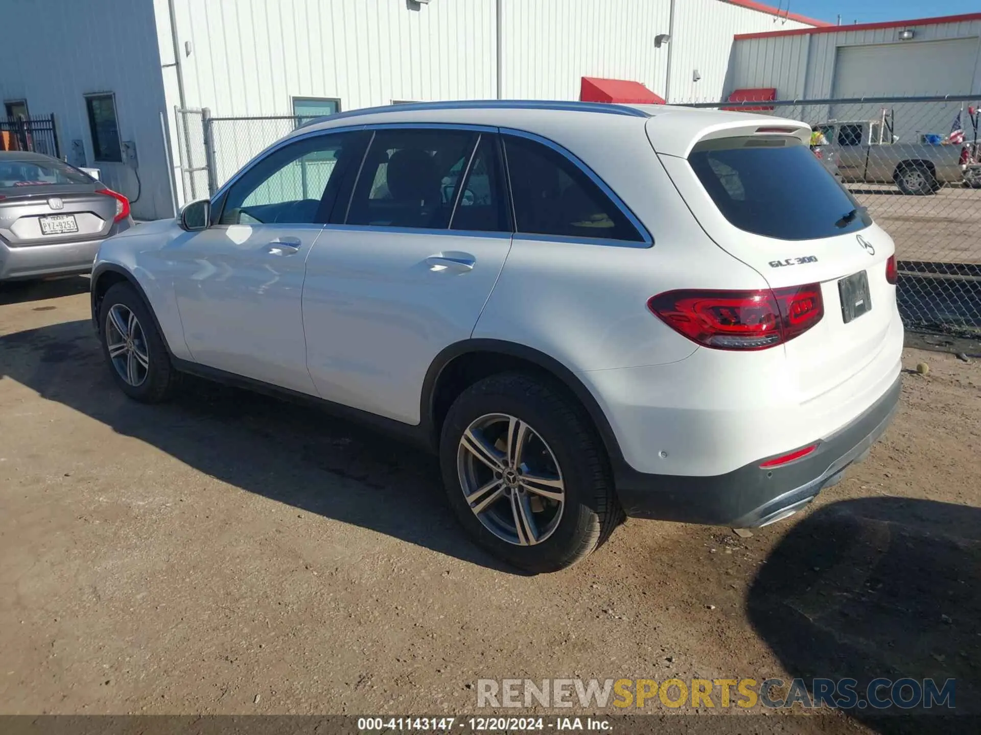 3 fotografías del automóvil dañado W1N0G8DB0NV333503 MERCEDES-BENZ GLC 300 2022