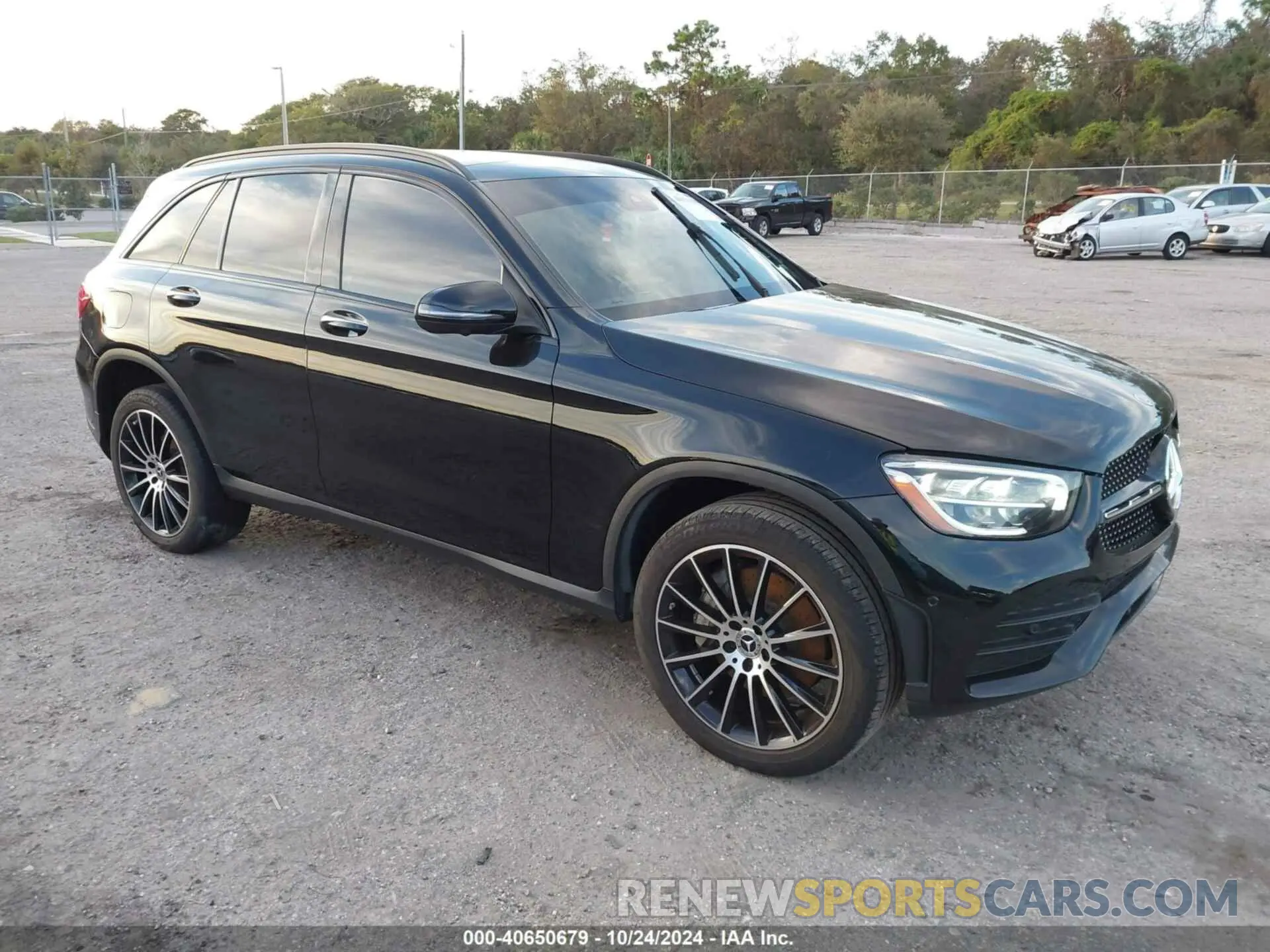 1 fotografías del automóvil dañado W1N0G8DB0NV335705 MERCEDES-BENZ GLC 300 2022
