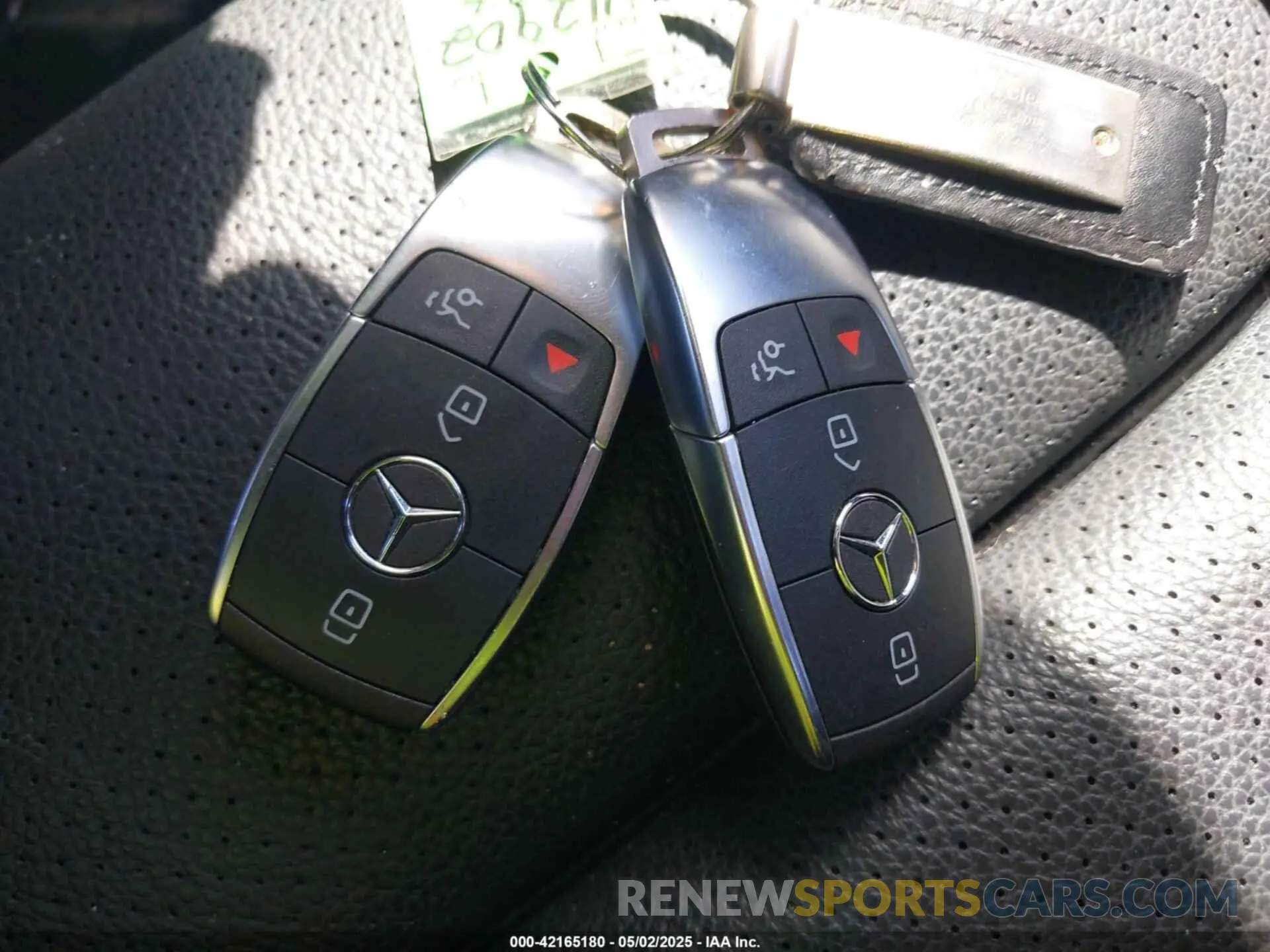 11 fotografías del automóvil dañado W1N0G8DB0NV346185 MERCEDES-BENZ GLC 300 2022
