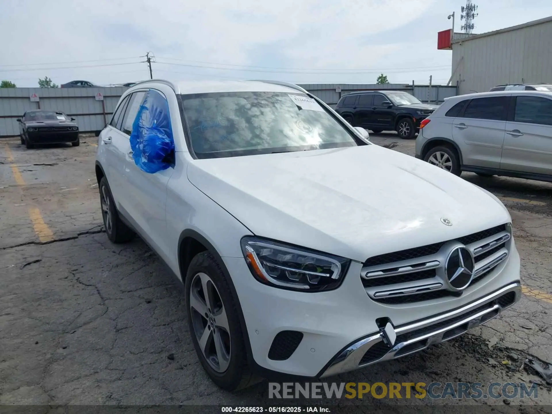 1 fotografías del automóvil dañado W1N0G8DB1NG117535 MERCEDES-BENZ GLC 300 2022