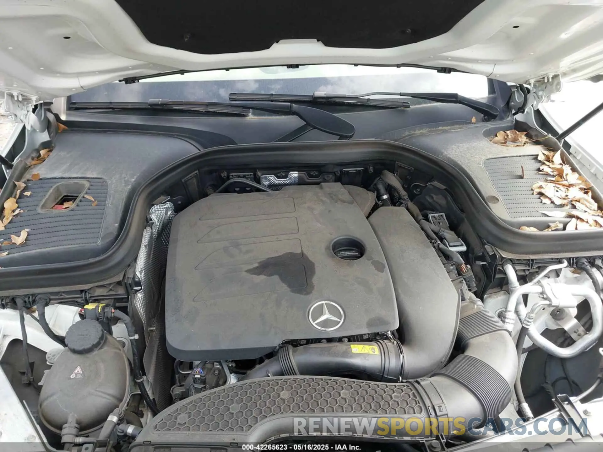 10 fotografías del automóvil dañado W1N0G8DB1NG117535 MERCEDES-BENZ GLC 300 2022