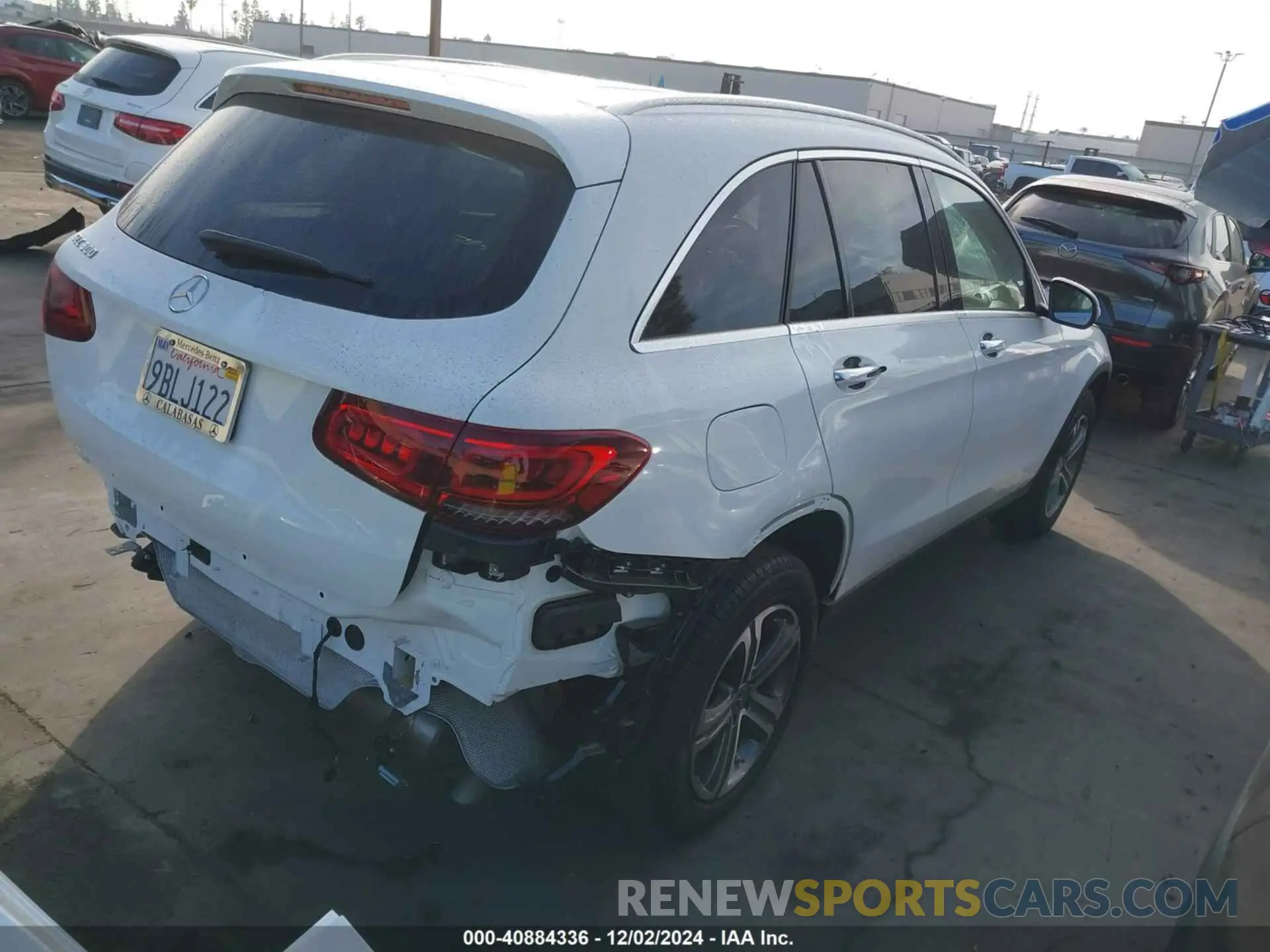 4 fotografías del automóvil dañado W1N0G8DB1NV374903 MERCEDES-BENZ GLC 300 2022