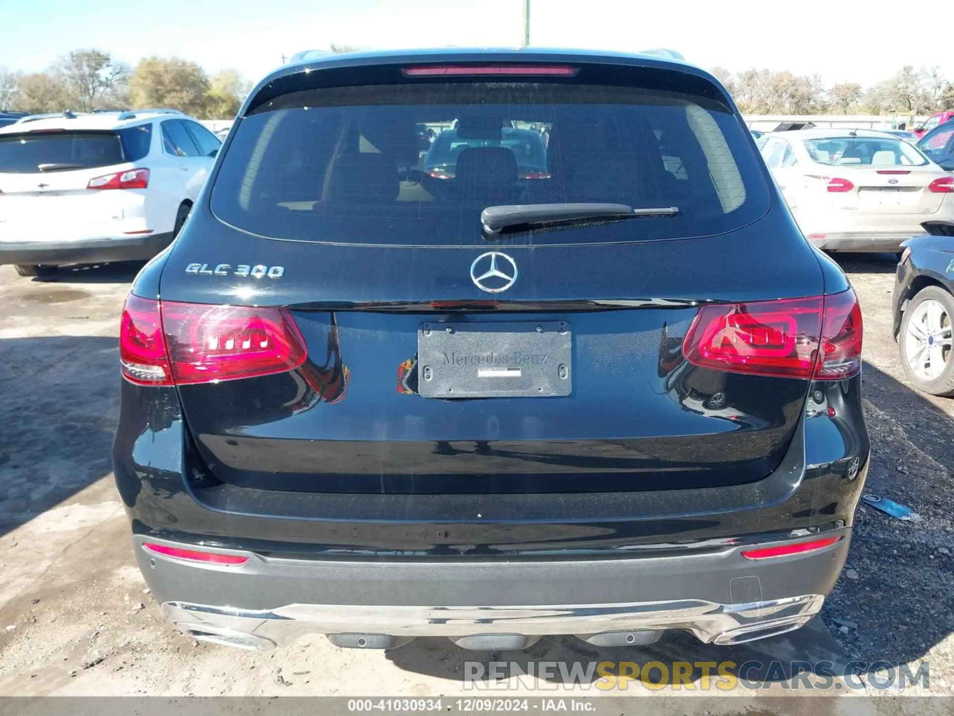 16 fotografías del automóvil dañado W1N0G8DB1NV397260 MERCEDES-BENZ GLC 300 2022