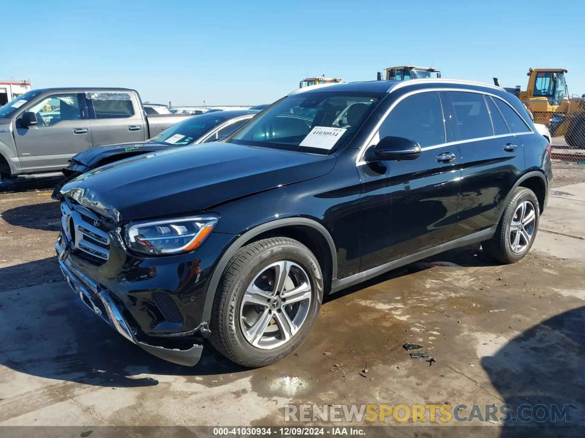 2 fotografías del automóvil dañado W1N0G8DB1NV397260 MERCEDES-BENZ GLC 300 2022
