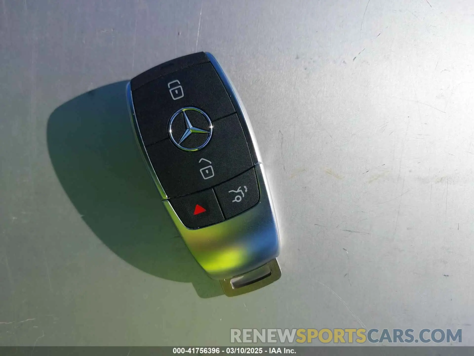 11 fotografías del automóvil dañado W1N0G8DB4NG054477 MERCEDES-BENZ GLC 300 2022