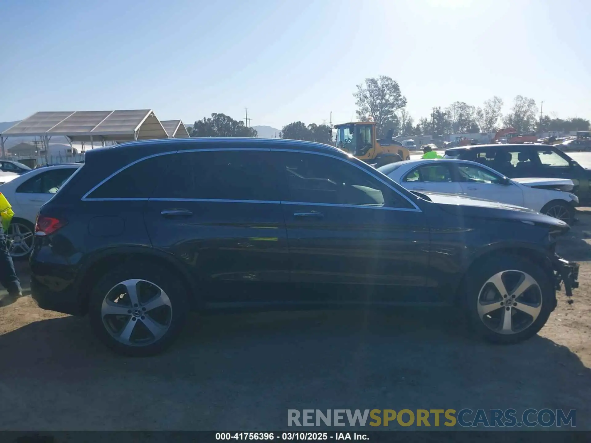 14 fotografías del automóvil dañado W1N0G8DB4NG054477 MERCEDES-BENZ GLC 300 2022