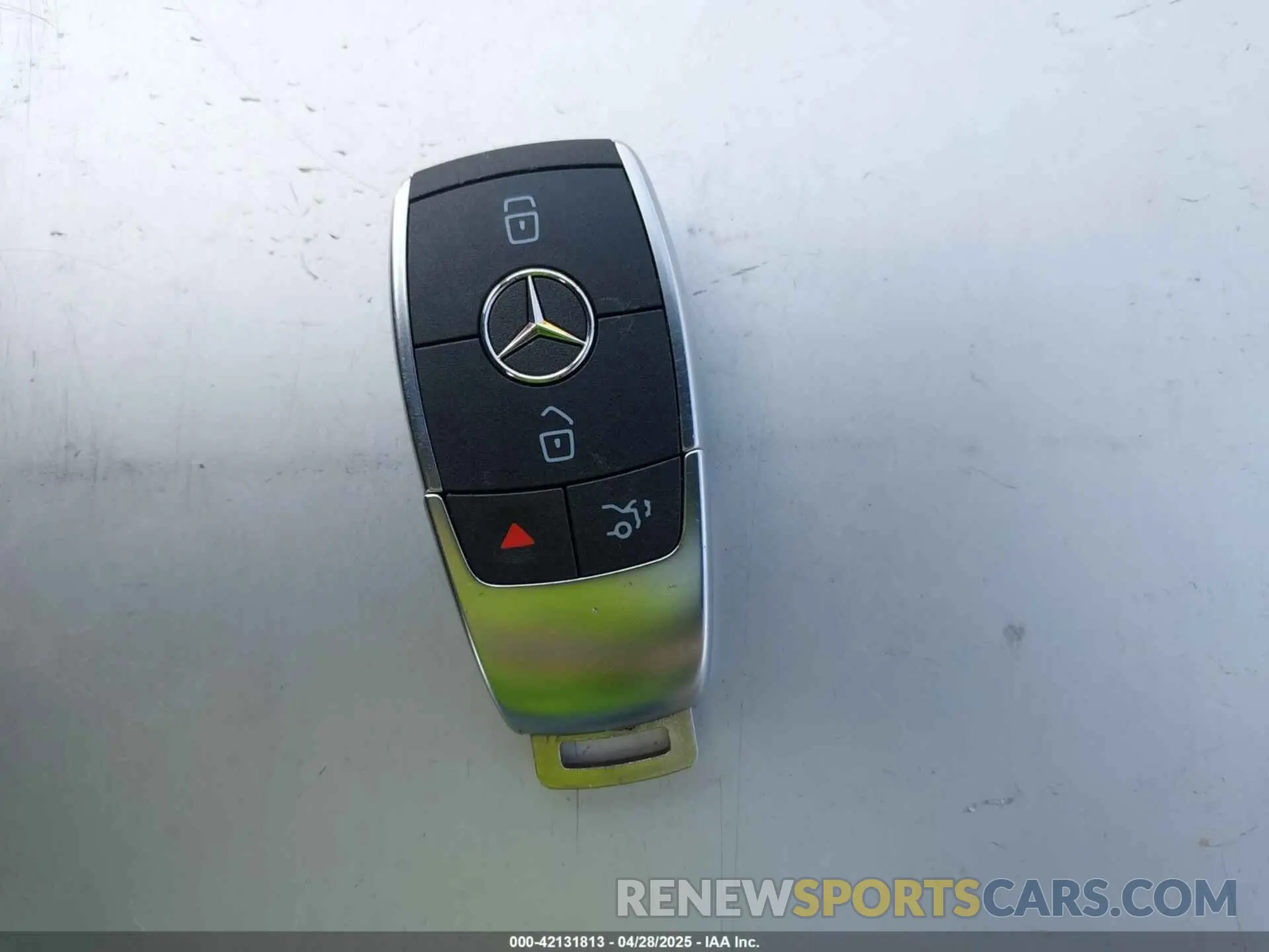 11 fotografías del automóvil dañado W1N0G8DB5NV390201 MERCEDES-BENZ GLC 300 2022
