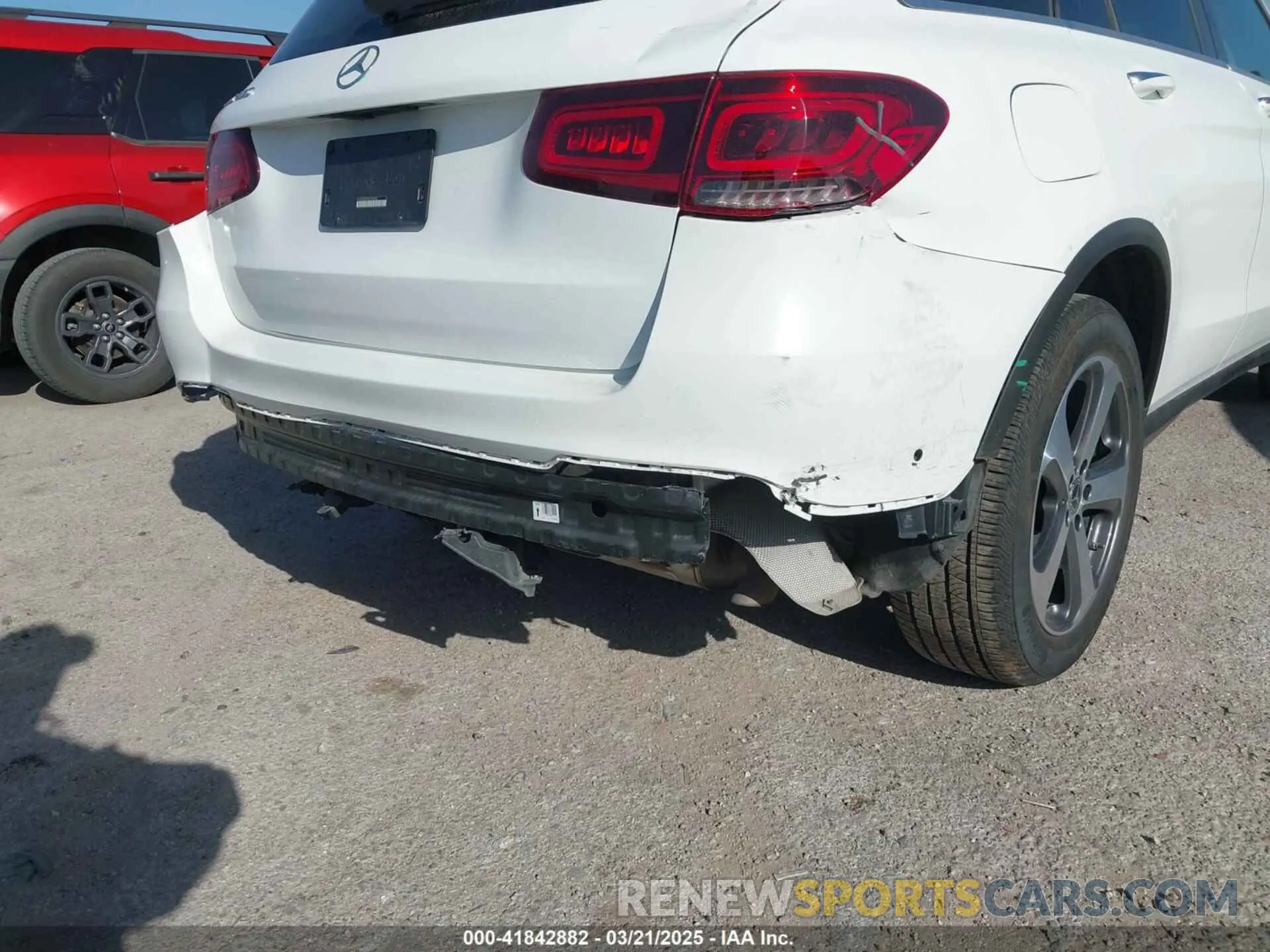 17 fotografías del automóvil dañado W1N0G8DB7NG106295 MERCEDES-BENZ GLC 300 2022
