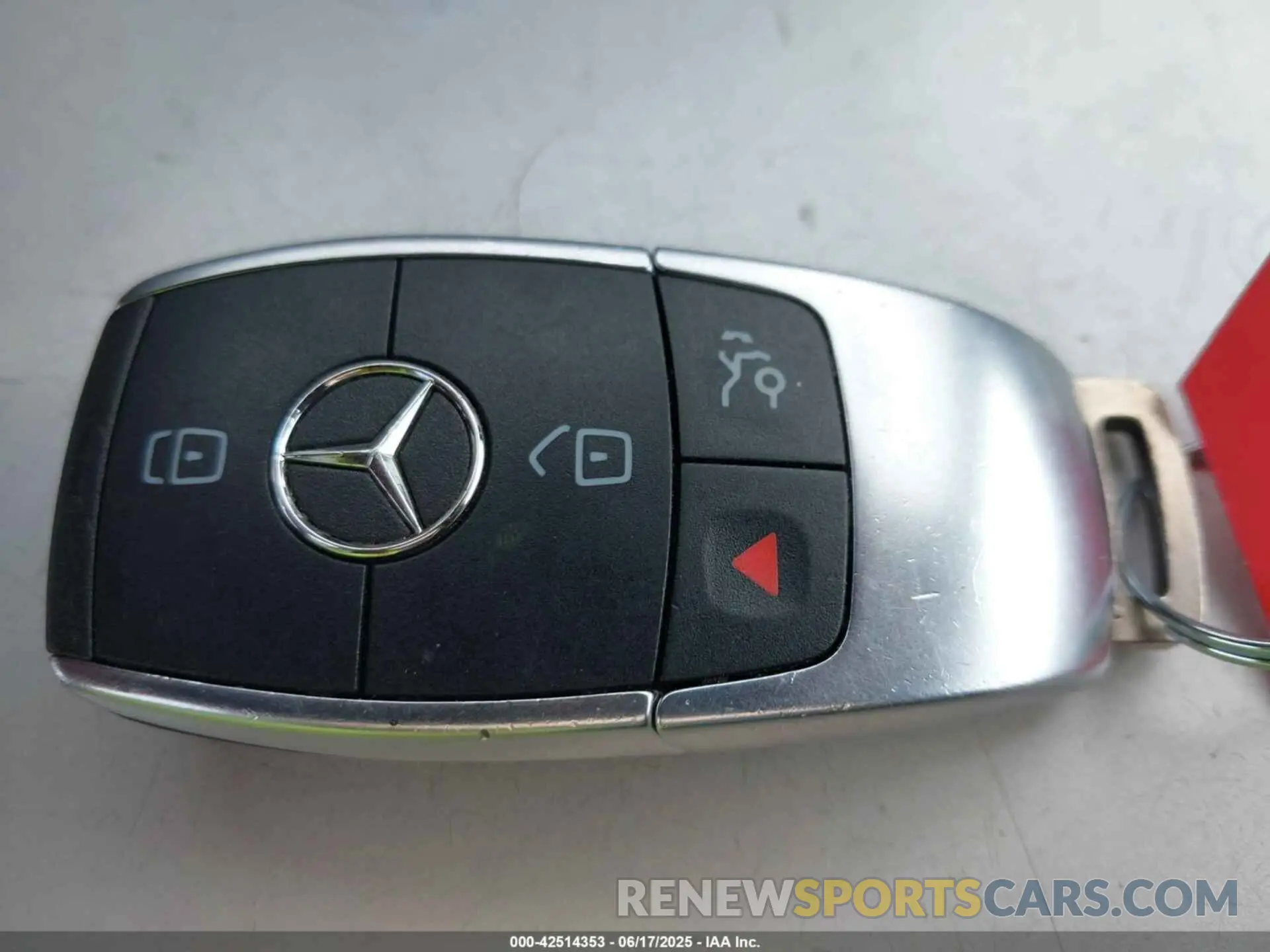 11 fotografías del automóvil dañado W1N0G8DB7NV344160 MERCEDES-BENZ GLC 300 2022