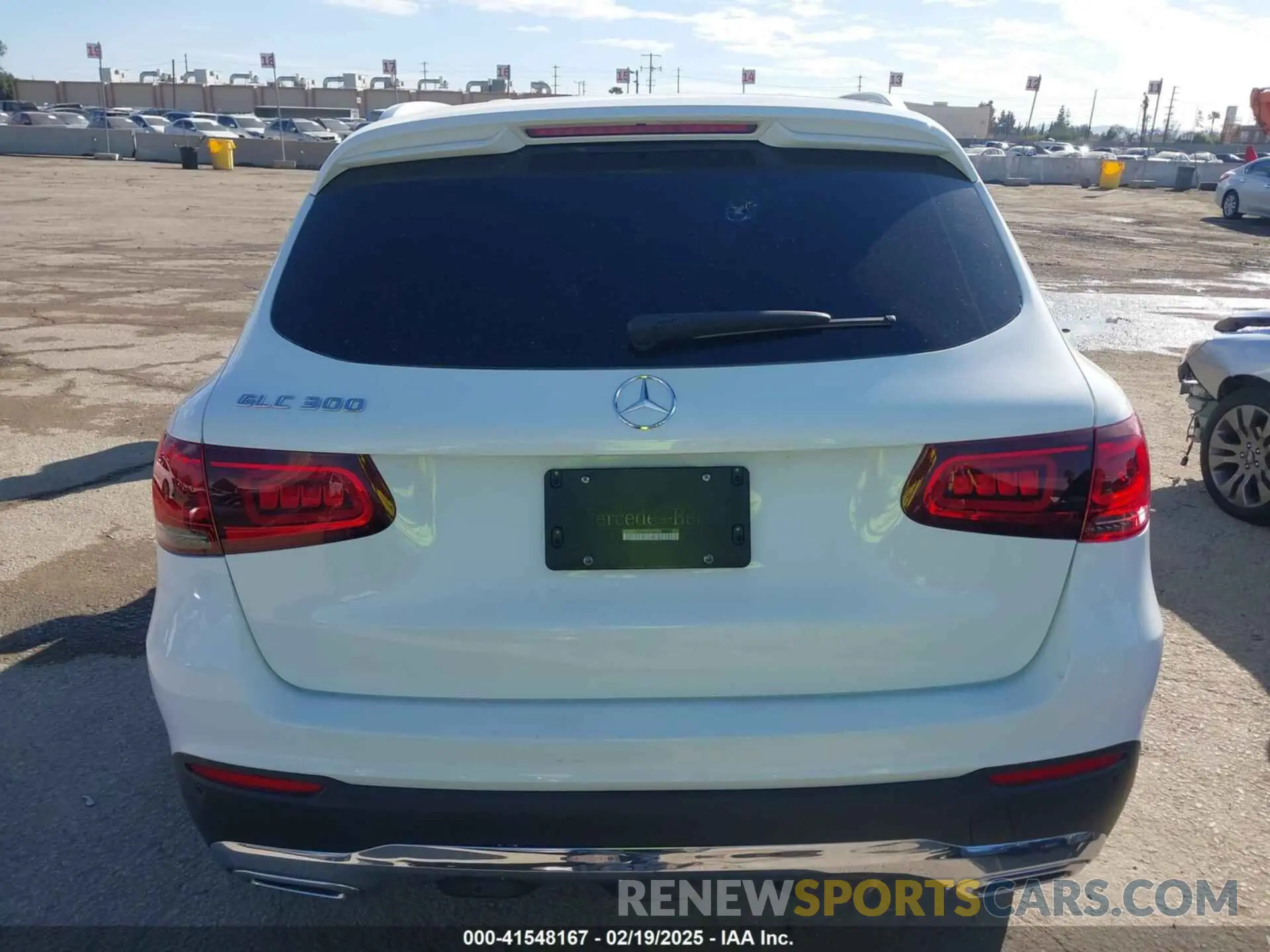 16 fotografías del automóvil dañado W1N0G8DB7NV367745 MERCEDES-BENZ GLC 300 2022