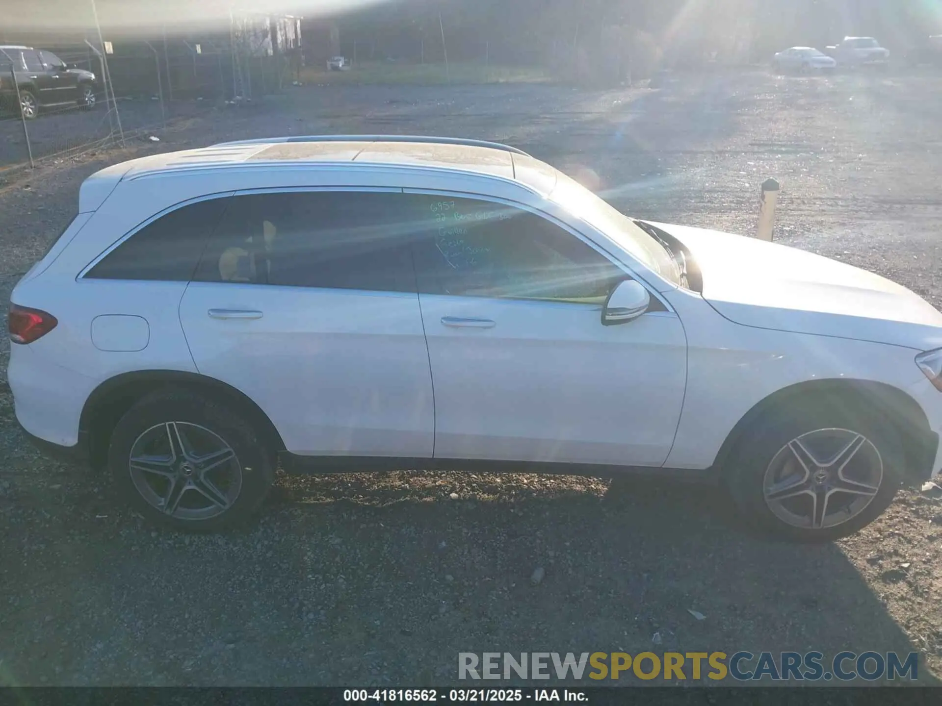 13 fotografías del automóvil dañado W1N0G8DB9NG020664 MERCEDES-BENZ GLC 300 2022