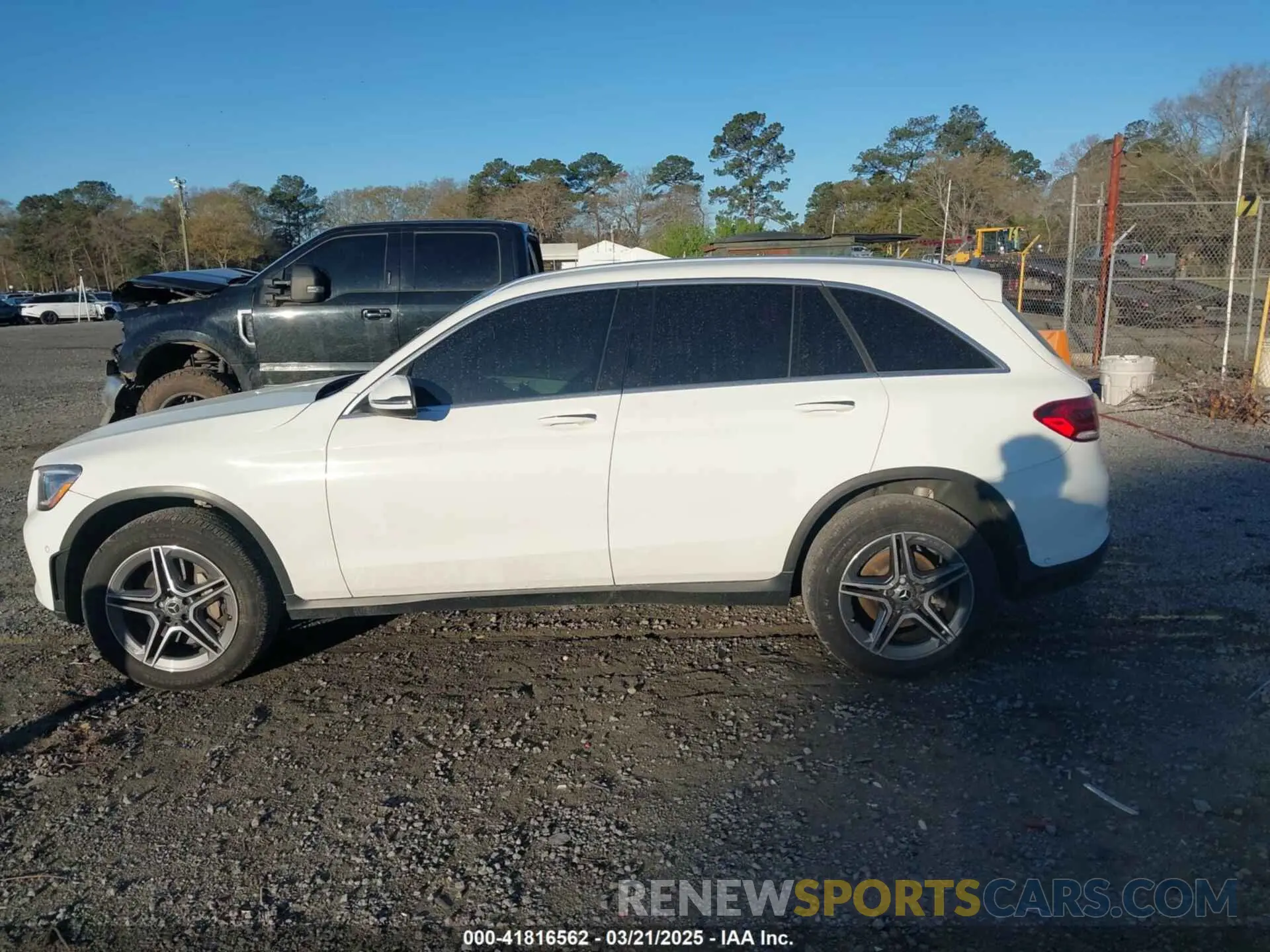 14 fotografías del automóvil dañado W1N0G8DB9NG020664 MERCEDES-BENZ GLC 300 2022