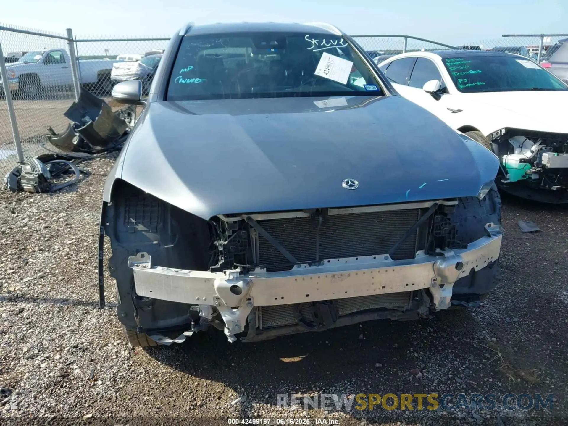 12 fotografías del automóvil dañado W1N0G8DB9NV331605 MERCEDES-BENZ GLC 300 2022