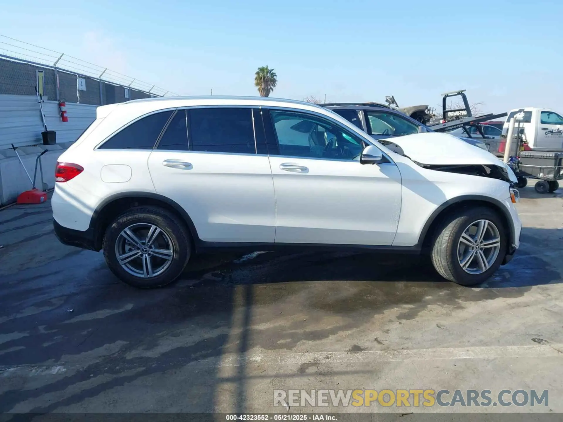 13 fotografías del automóvil dañado W1N0G8DB9NV398267 MERCEDES-BENZ GLC 300 2022