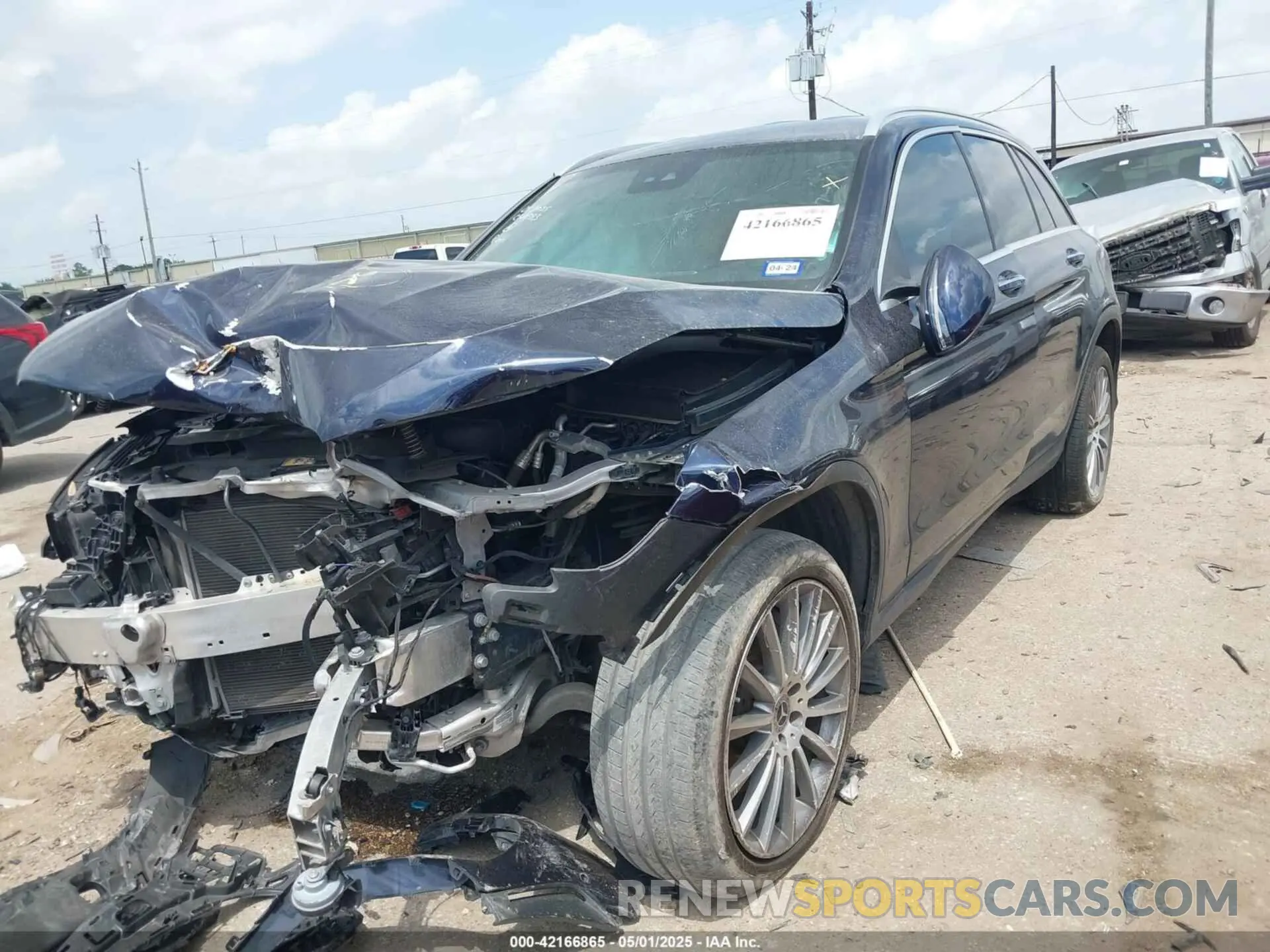 2 fotografías del automóvil dañado W1N0G8DBXNG074877 MERCEDES-BENZ GLC 300 2022